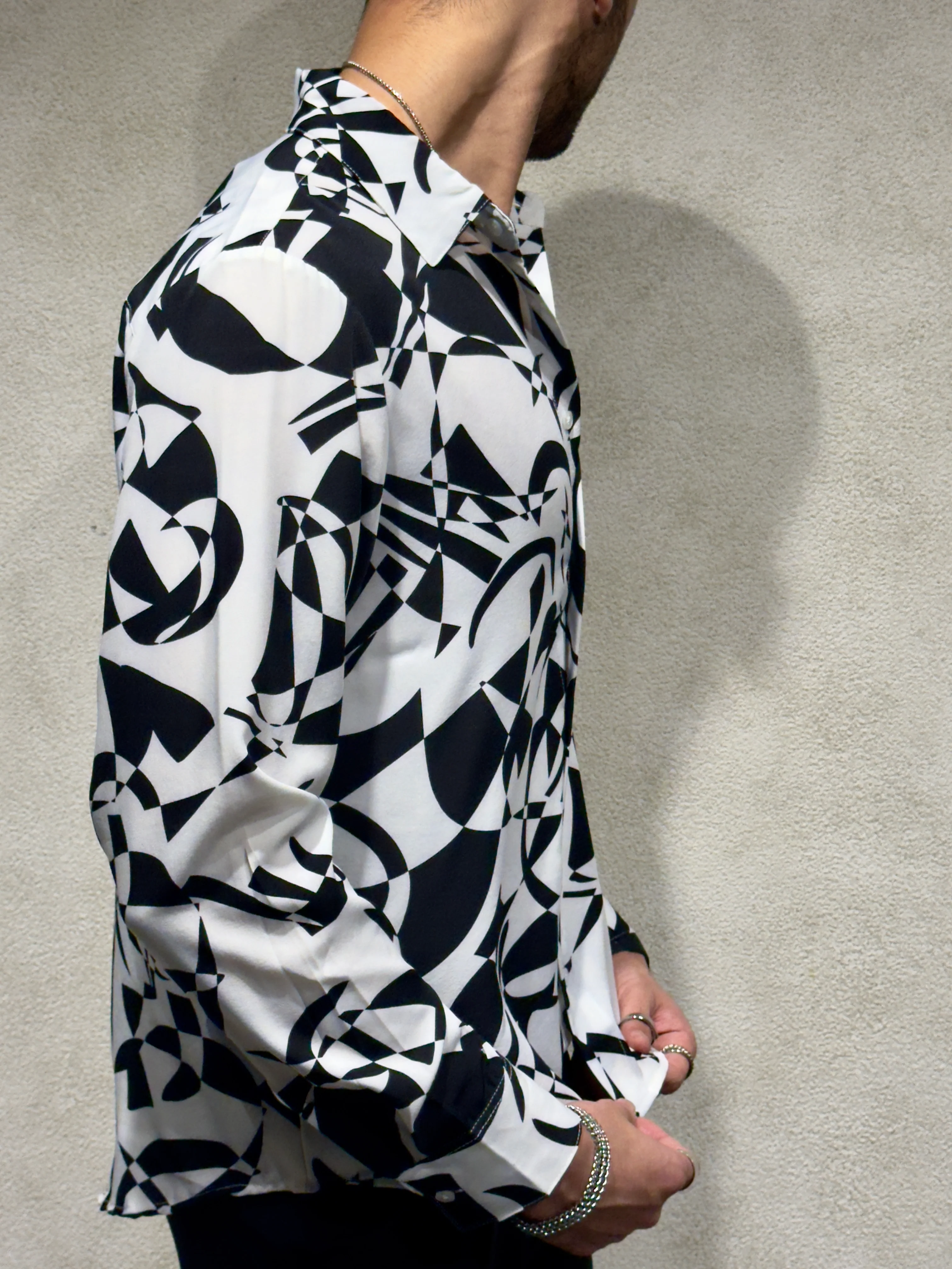 Abstract Rhythm Print Full Sleeves Shirt - Image 4