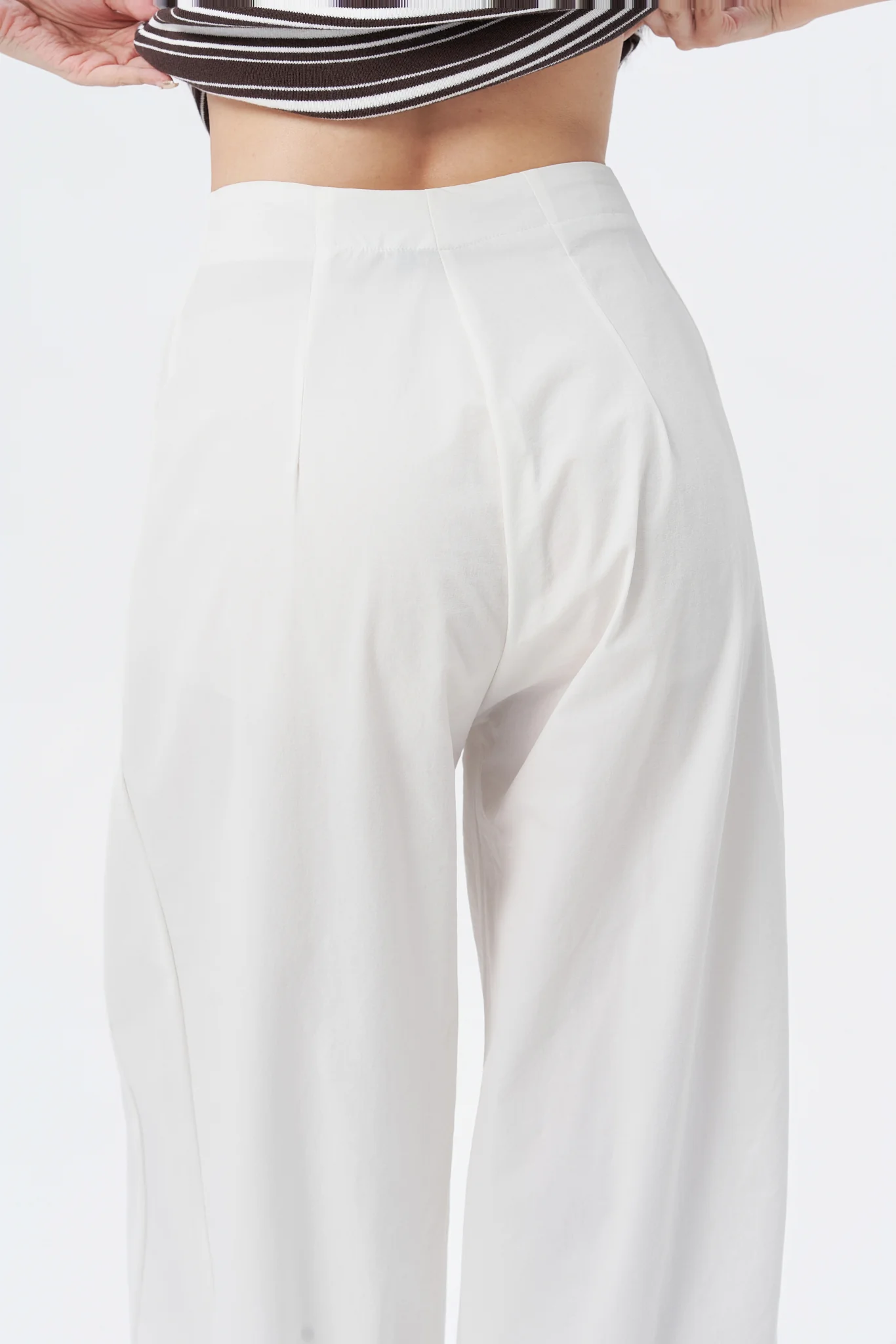 Aero Tech Balloon Trousers - Image 10