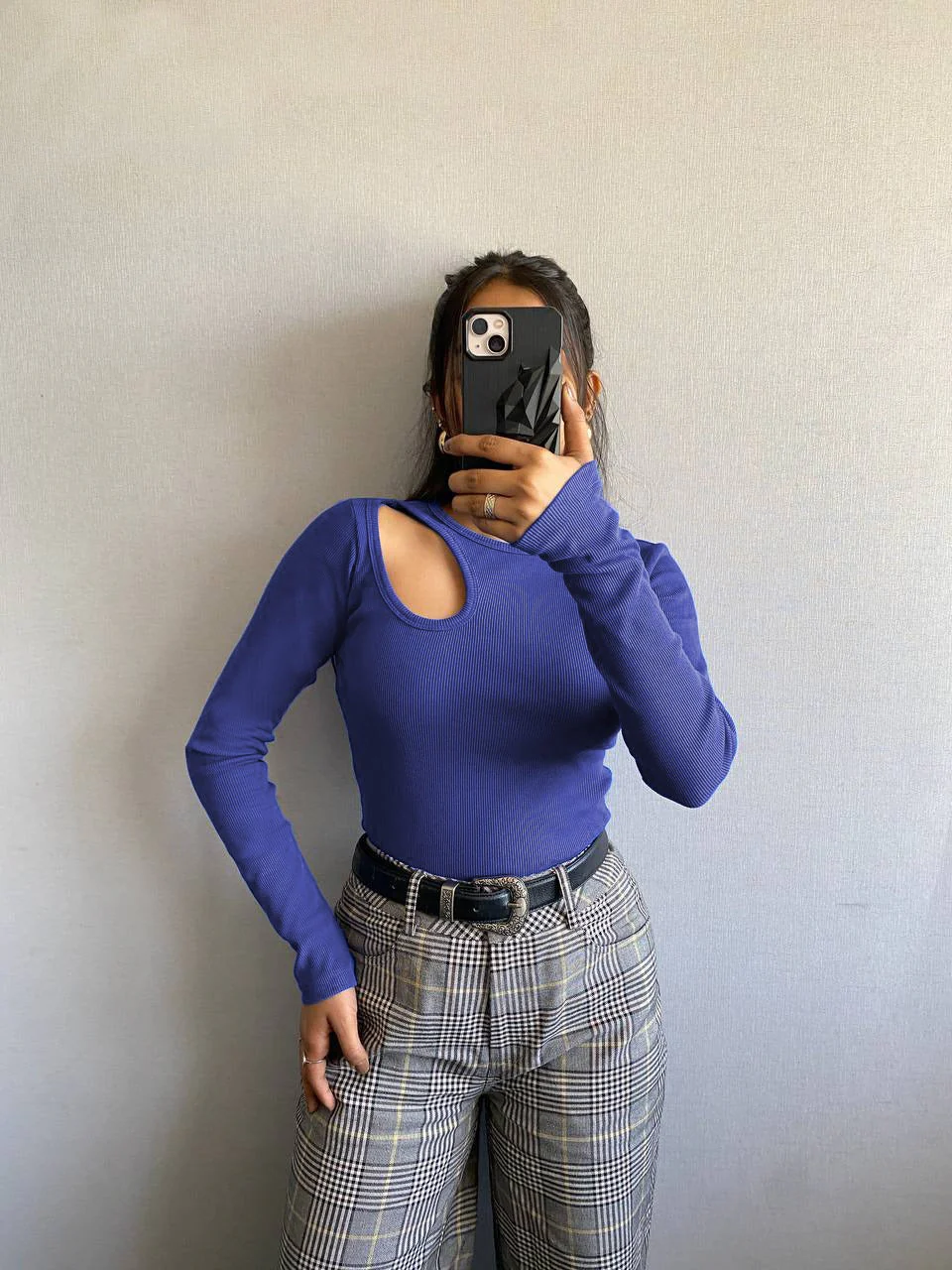 Aesthetic Hollow Out Full Sleeves Rib Top - Image 4