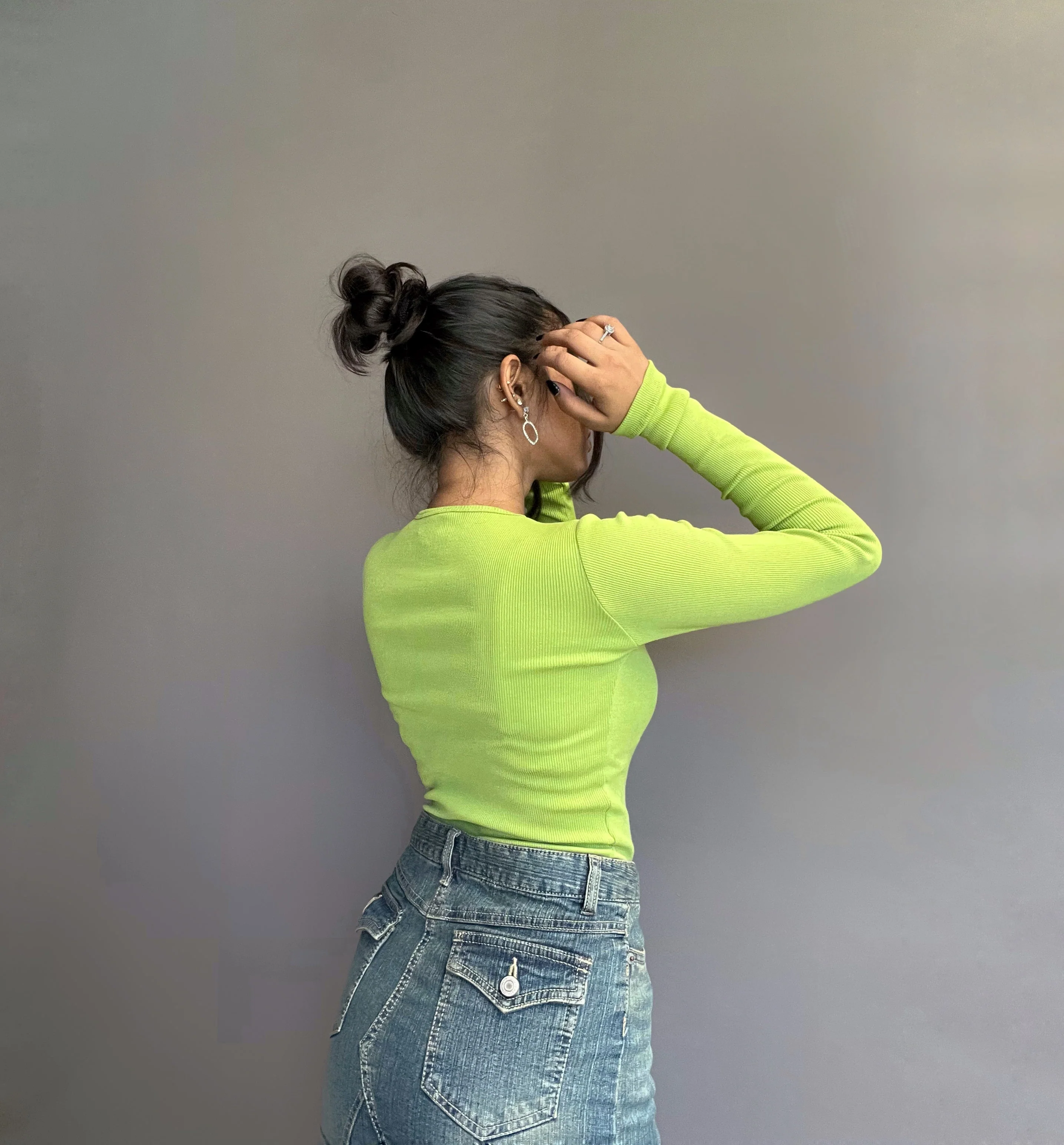 Aesthetic Hollow Out Full Sleeves Rib Top - Image 9