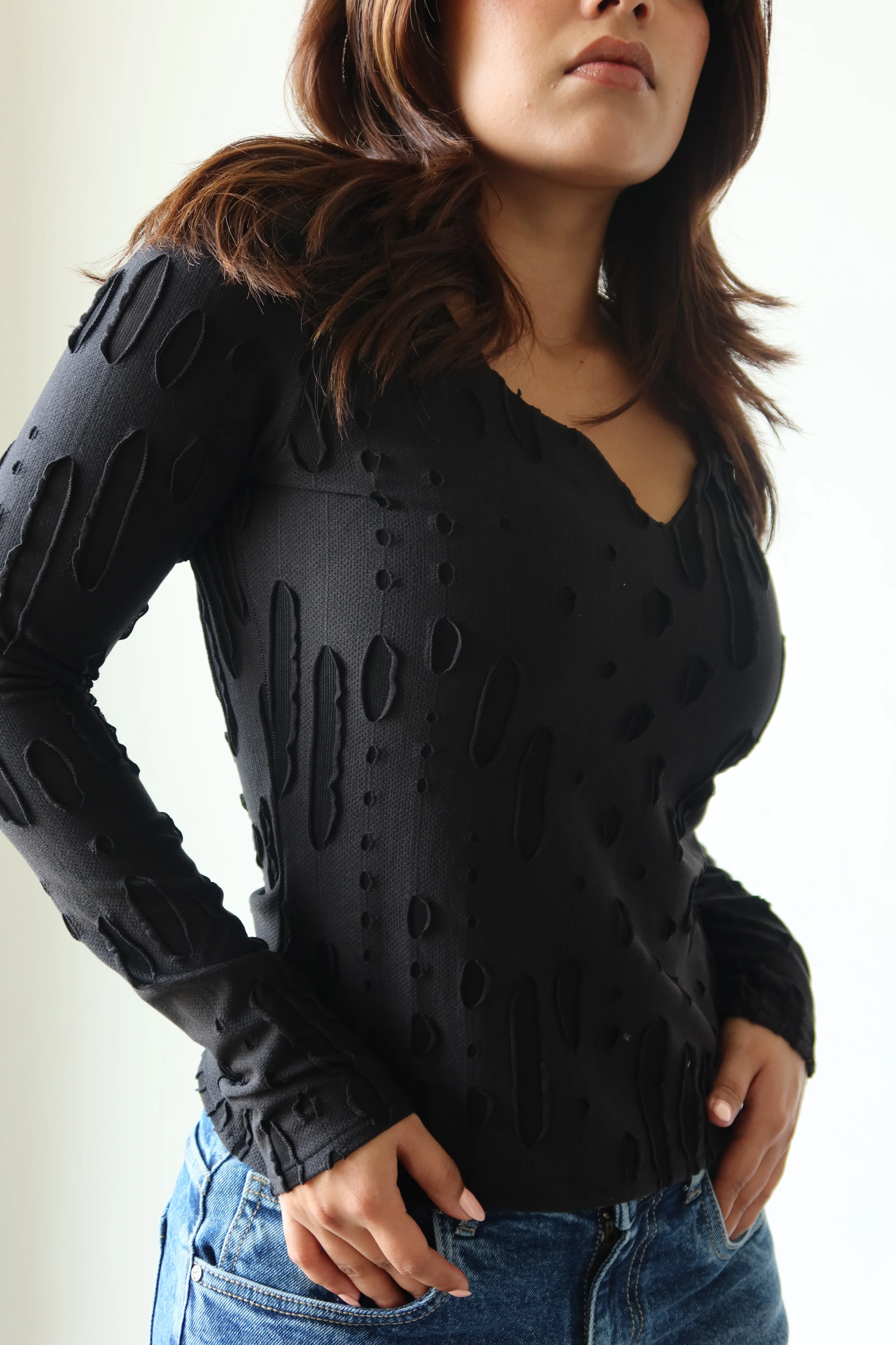 Amberline Ripped Fitted Top - Image 9