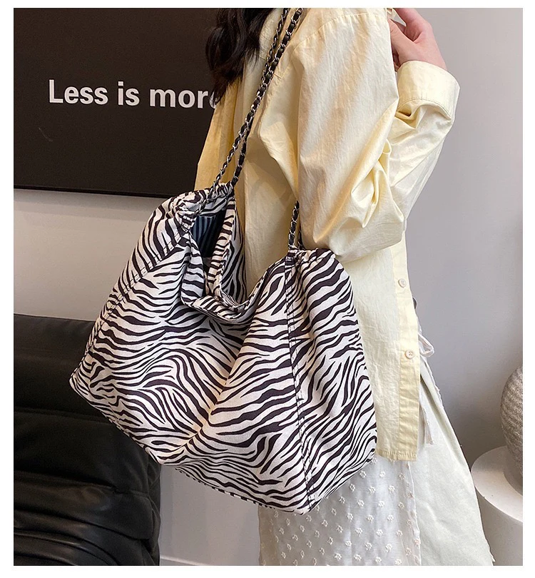 Animal Print Shopper Chain Tote Bag - Image 6