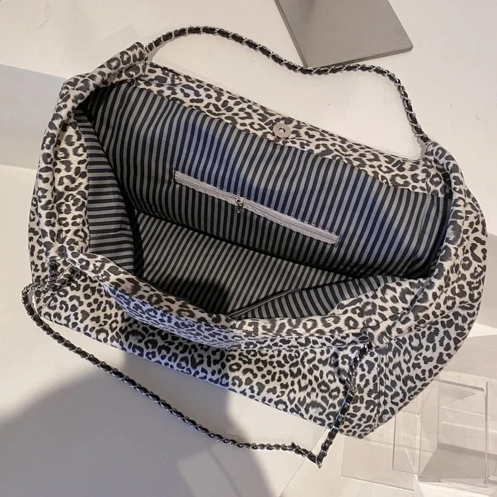 Animal Print Shopper Chain Tote Bag - Image 9