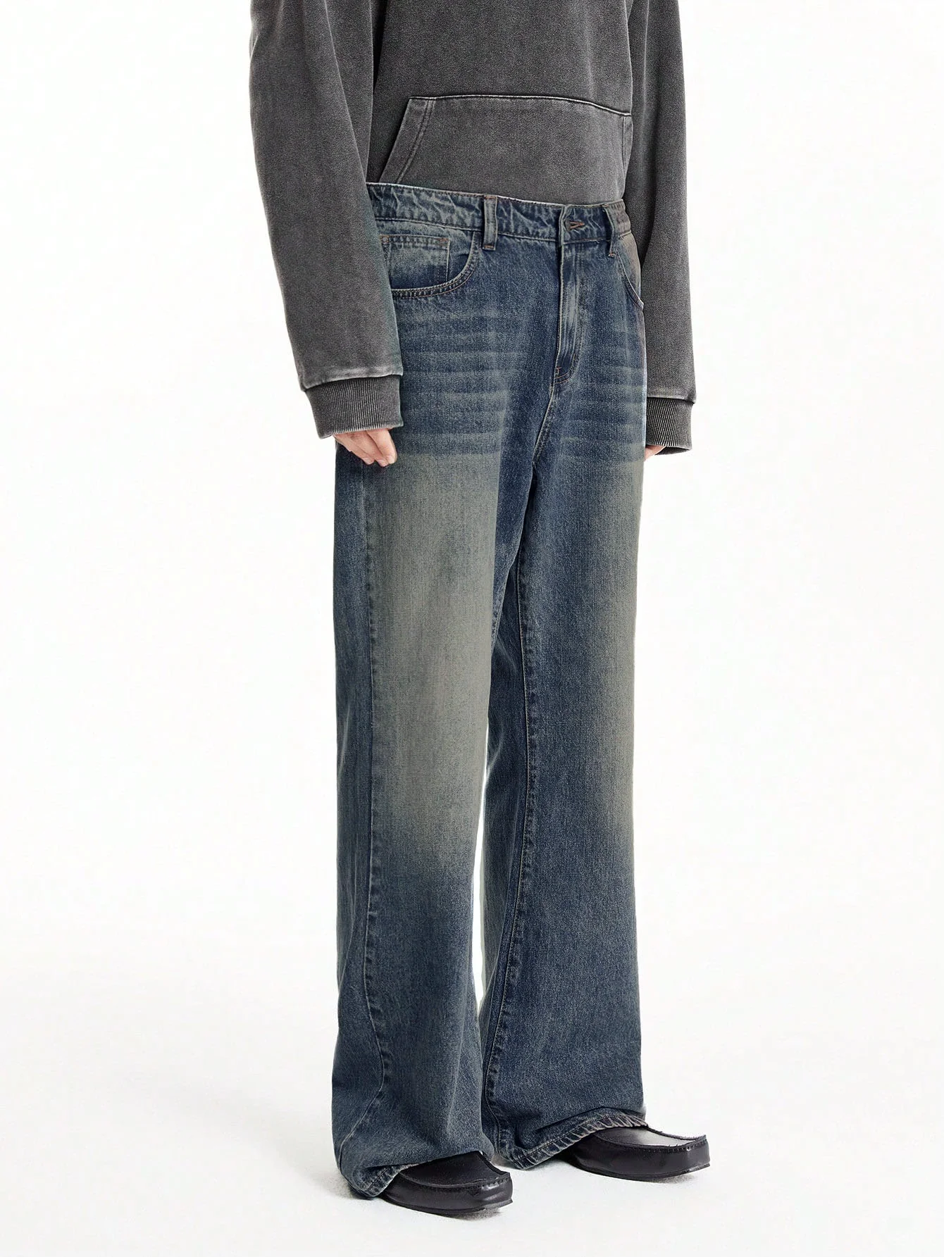 Drift Bootcut Jeans - Image 8
