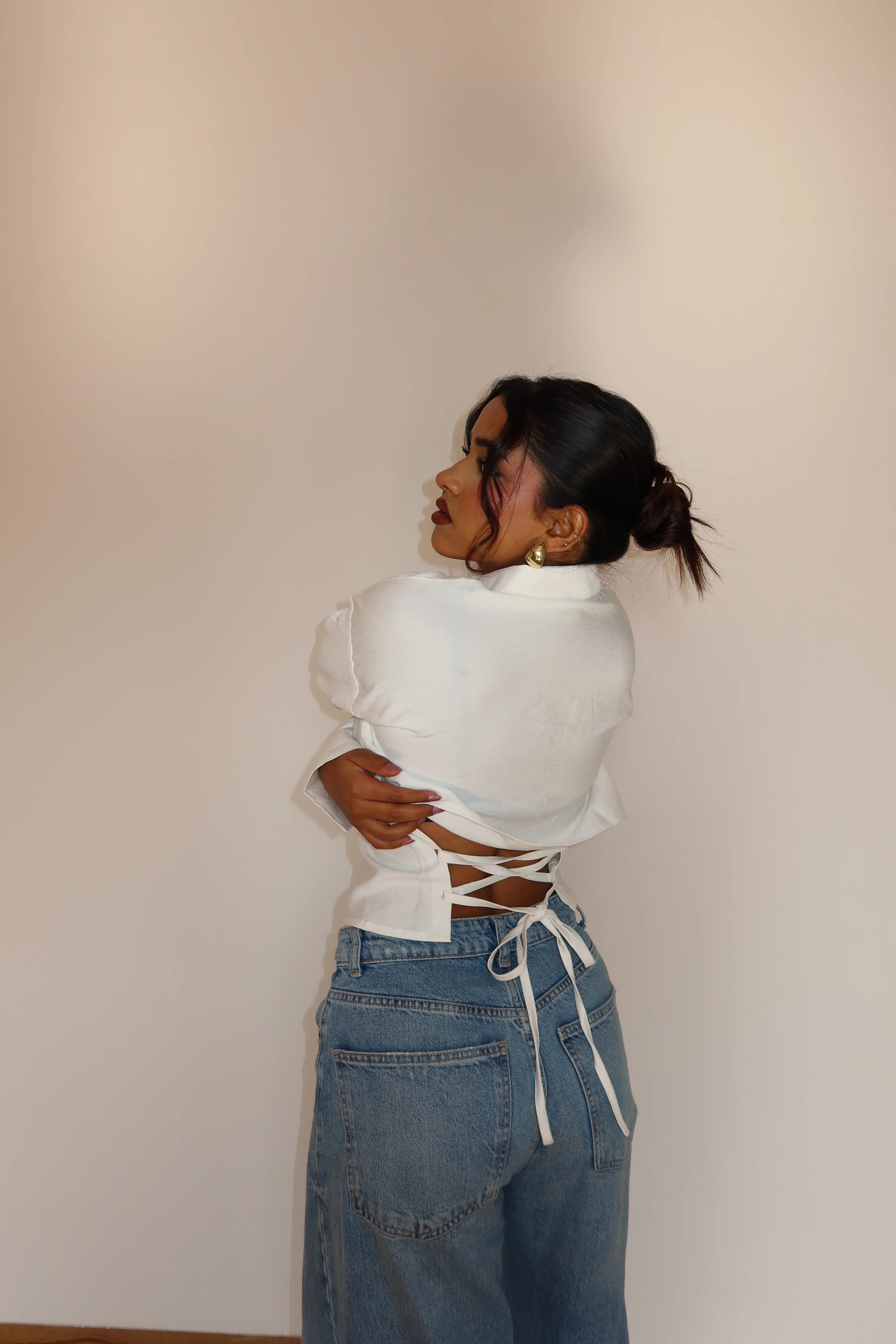 Boyfriend Oversized Tie Up Shirt - Image 14
