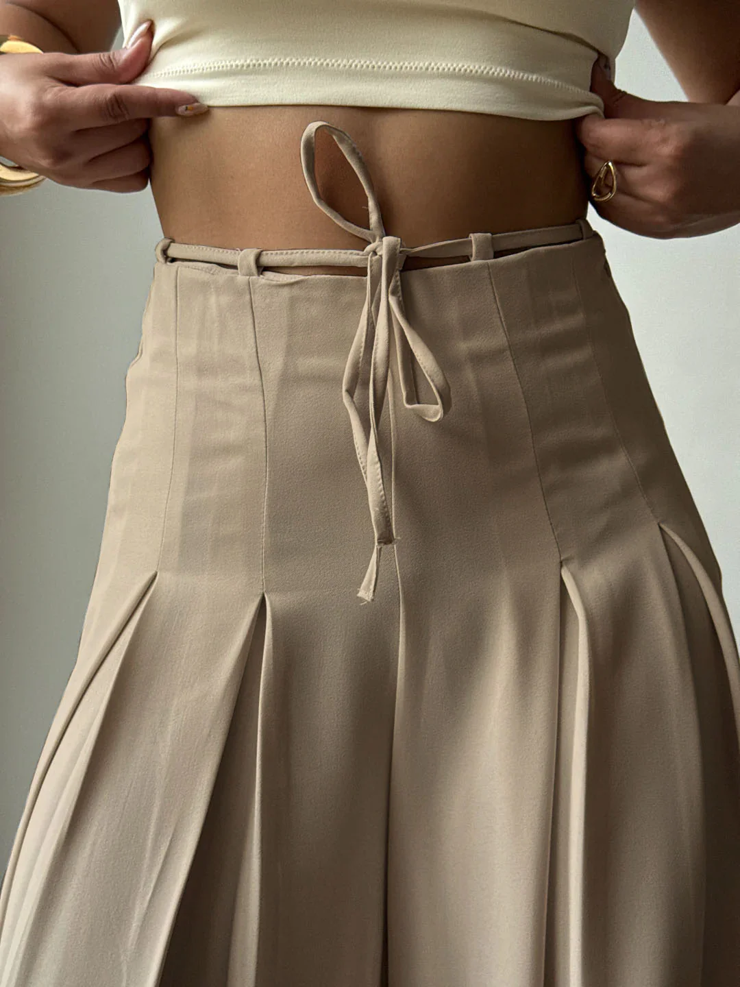 Cinched Drawstring Wide Leg Pants - Image 21