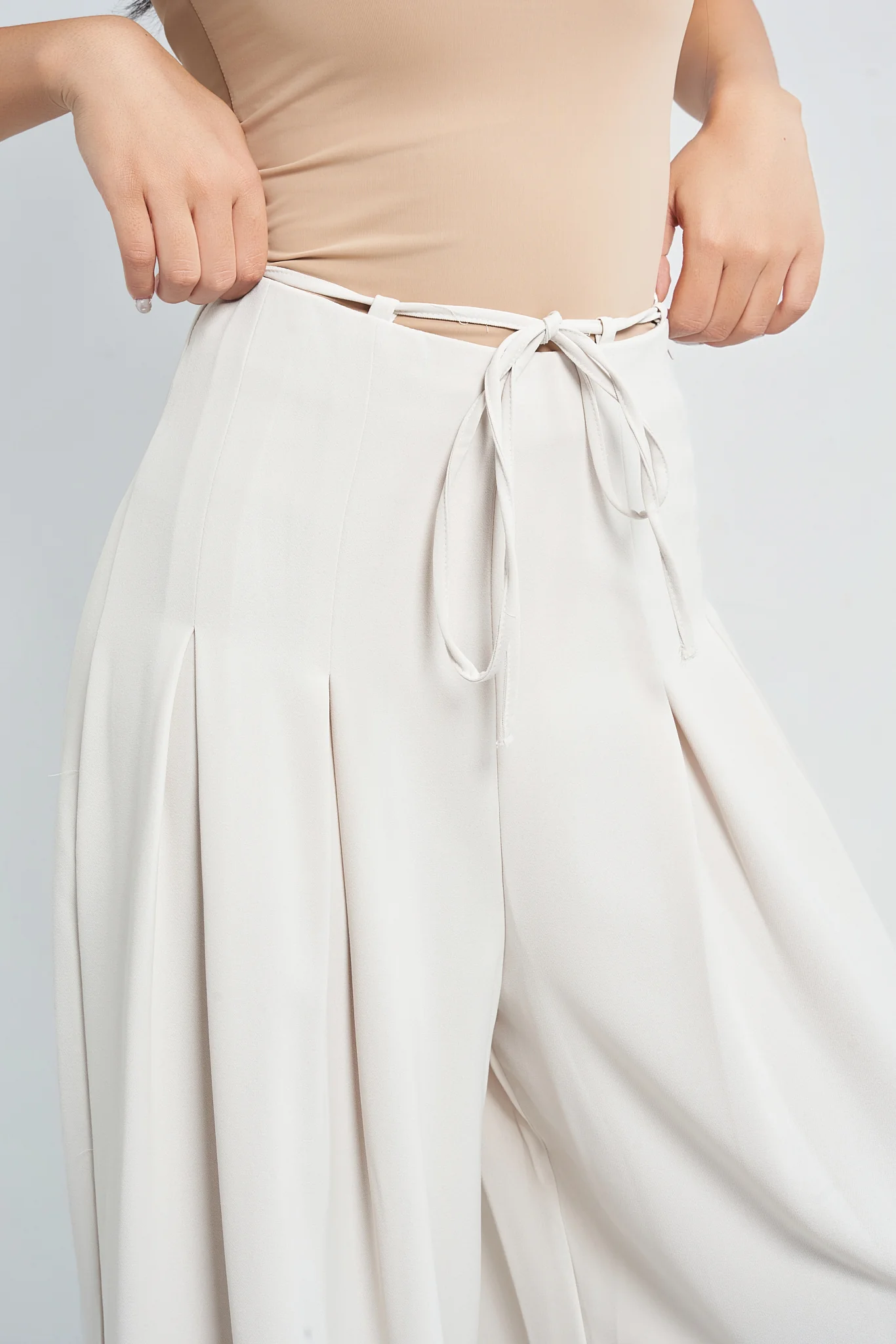 Cinched Drawstring Wide Leg Pants - Image 3