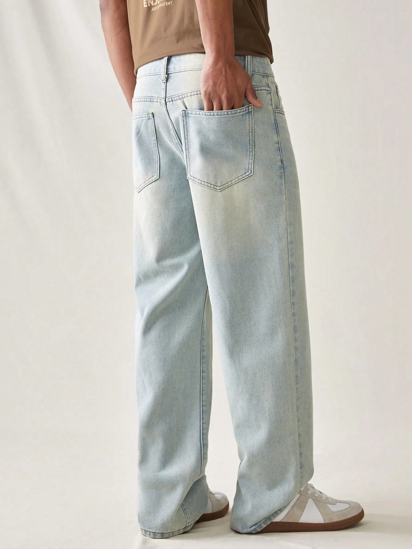 Classic Loose Straight Fit Jeans - Image 4