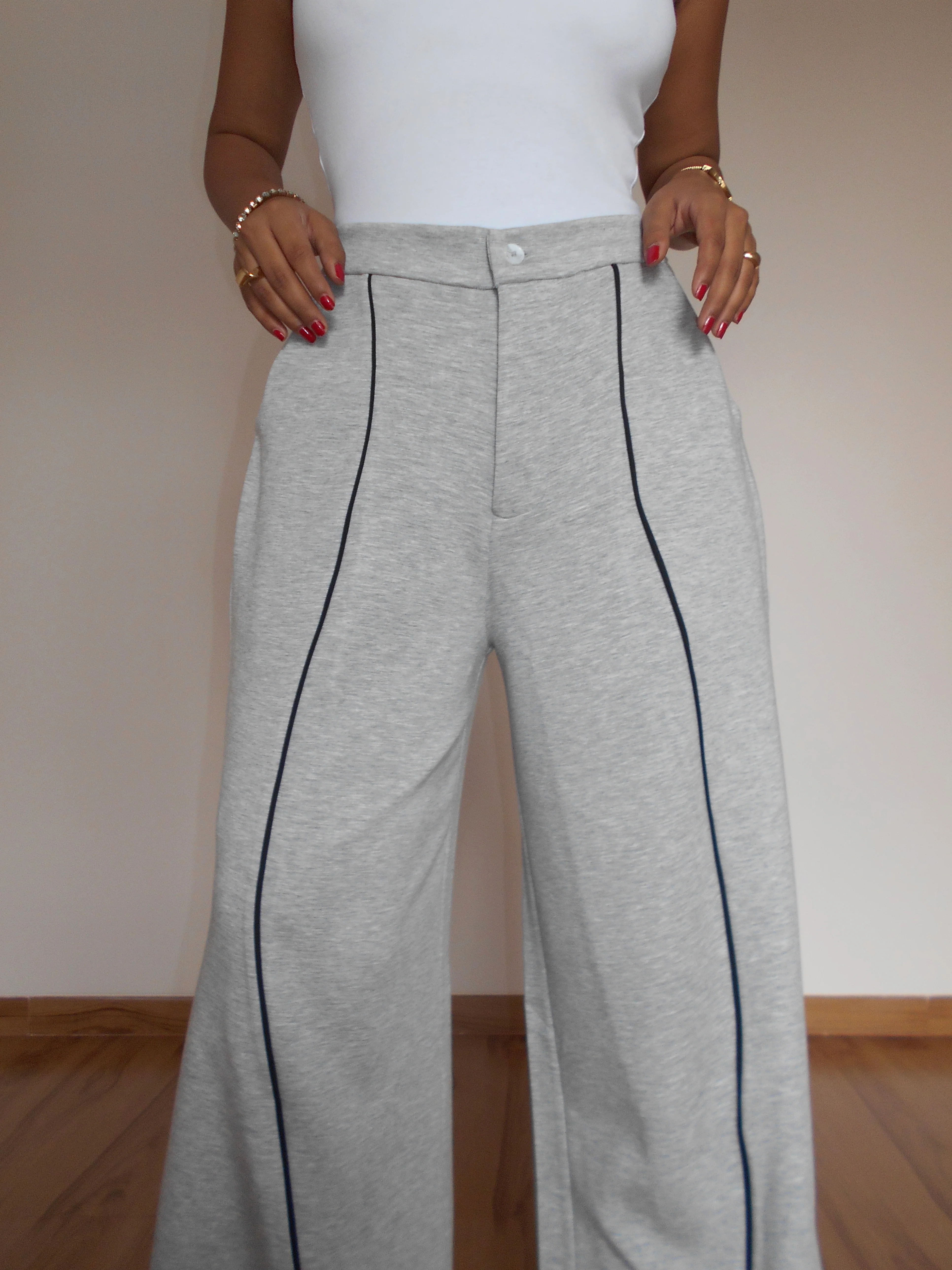 Cloud Contrast Joggers - Image 7