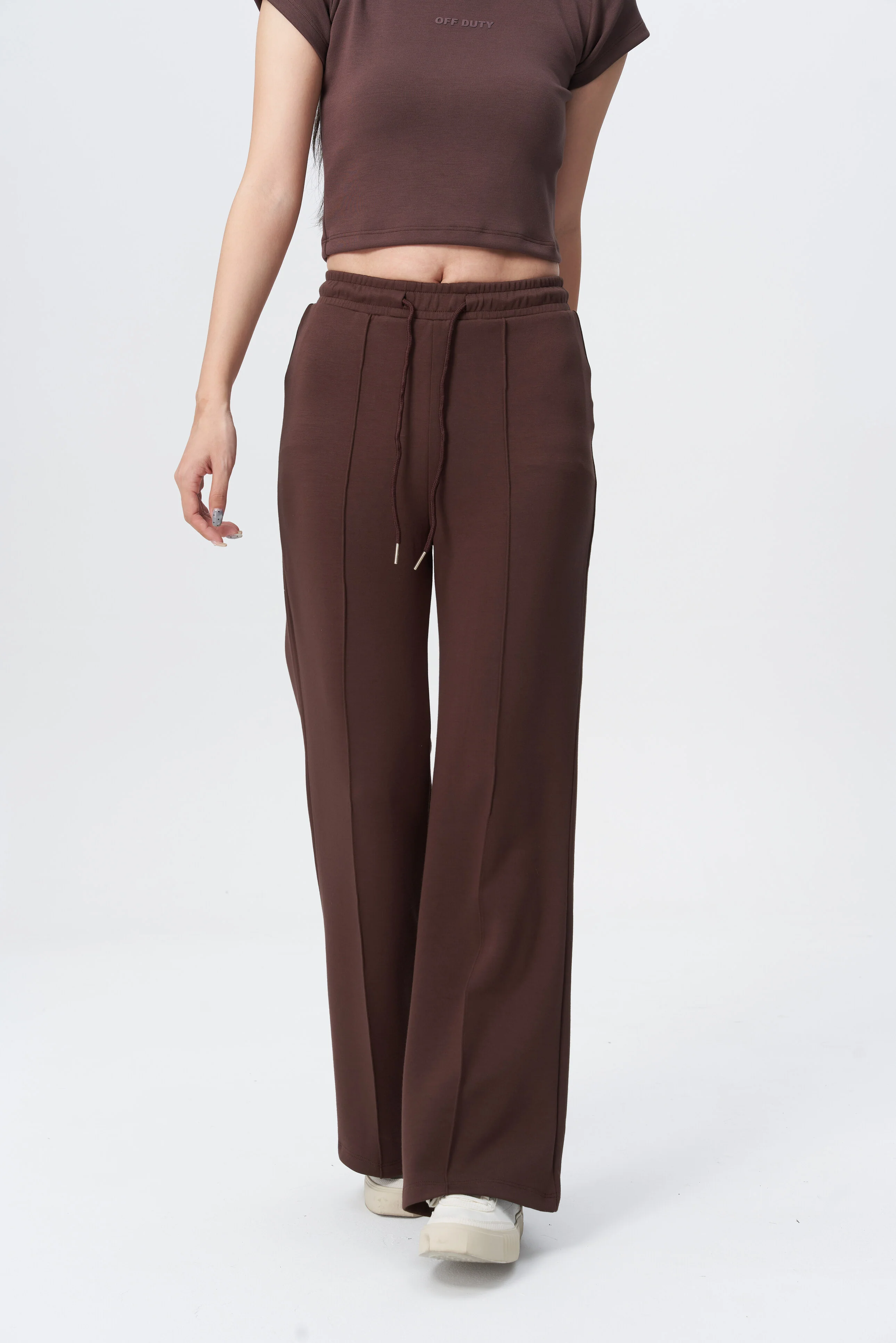 CloudSoft Flex Crop Top & Joggers - Image 51