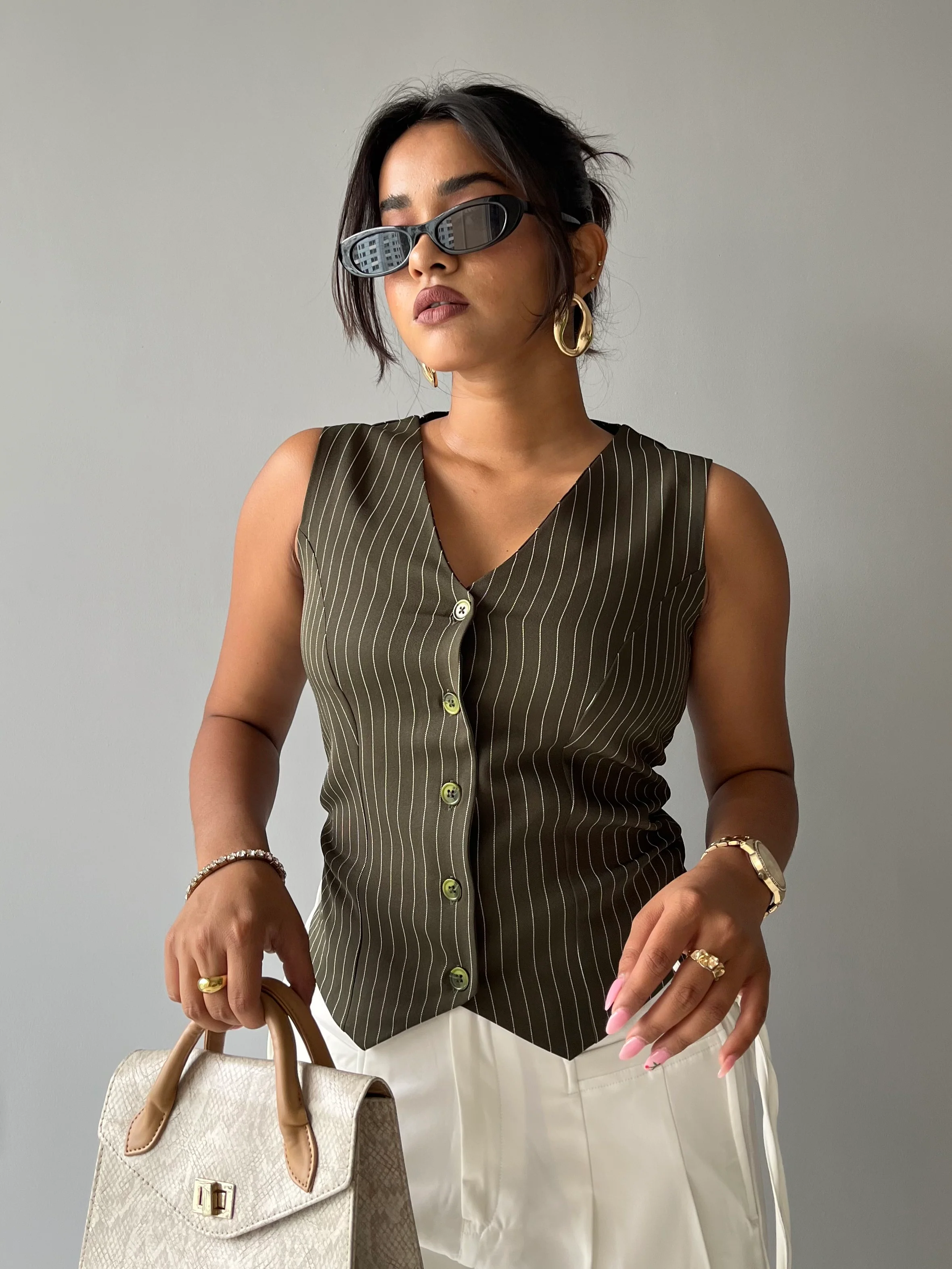 Contoured Stripe Vest - Image 12