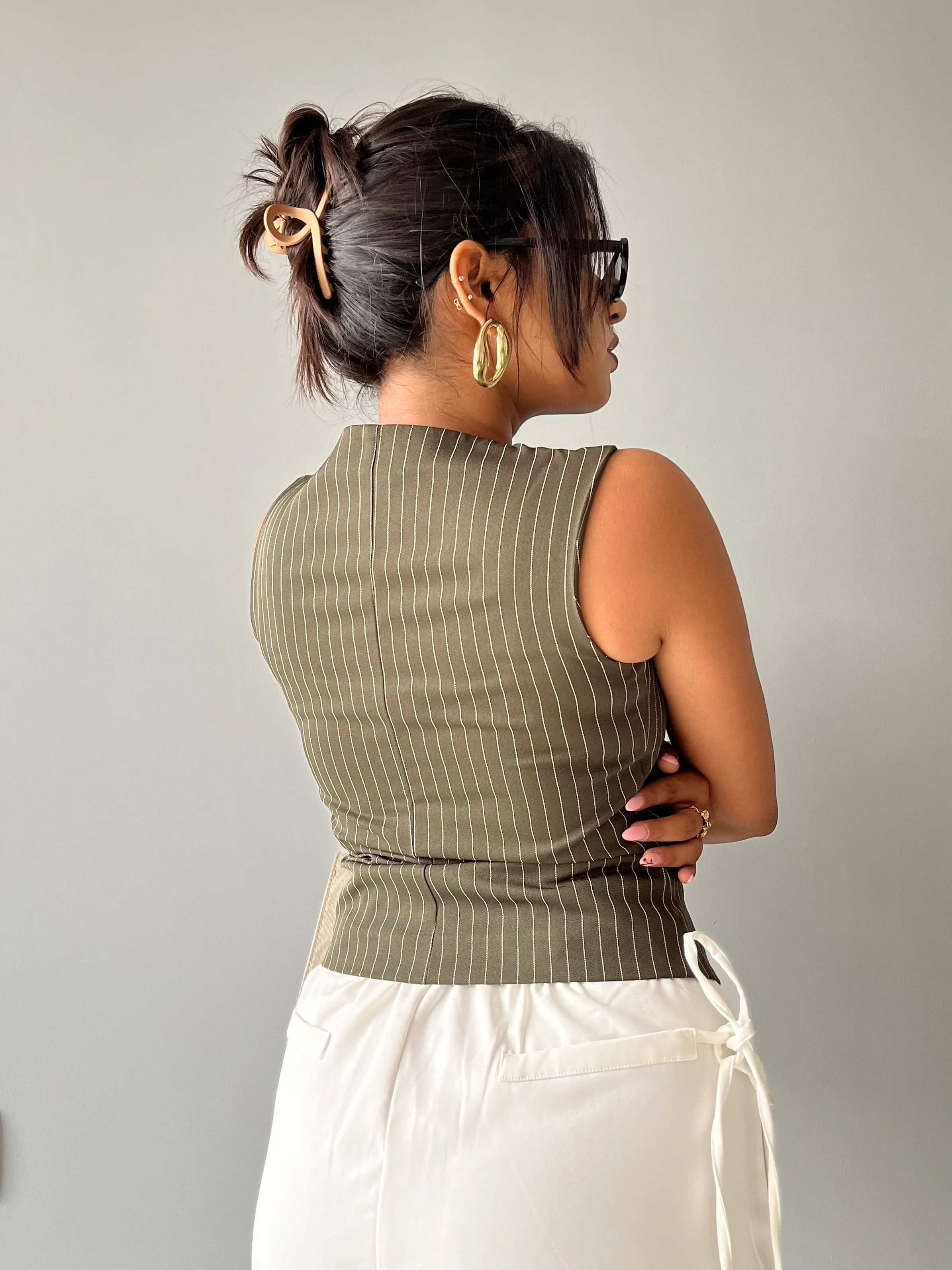Contoured Stripe Vest - Image 14