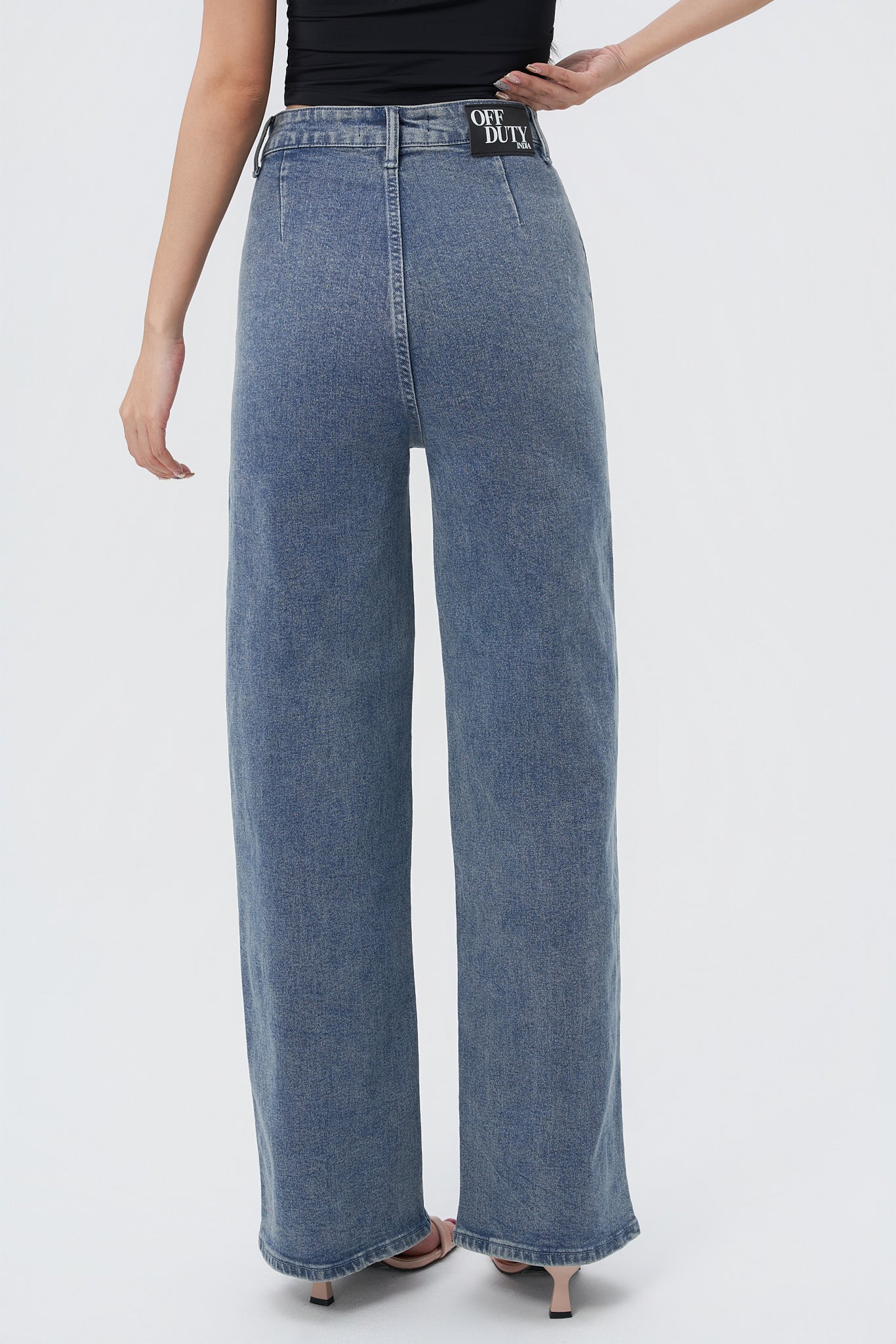 Contrast Flow Straight Leg Jeans - Image 6