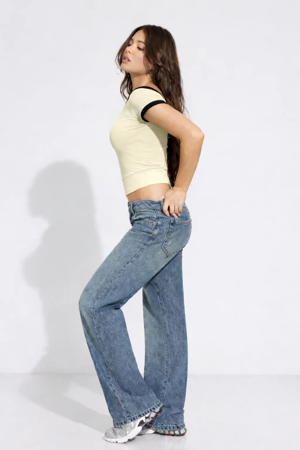 Contrast Soft Touch Scoop Neck Tee - Image 13