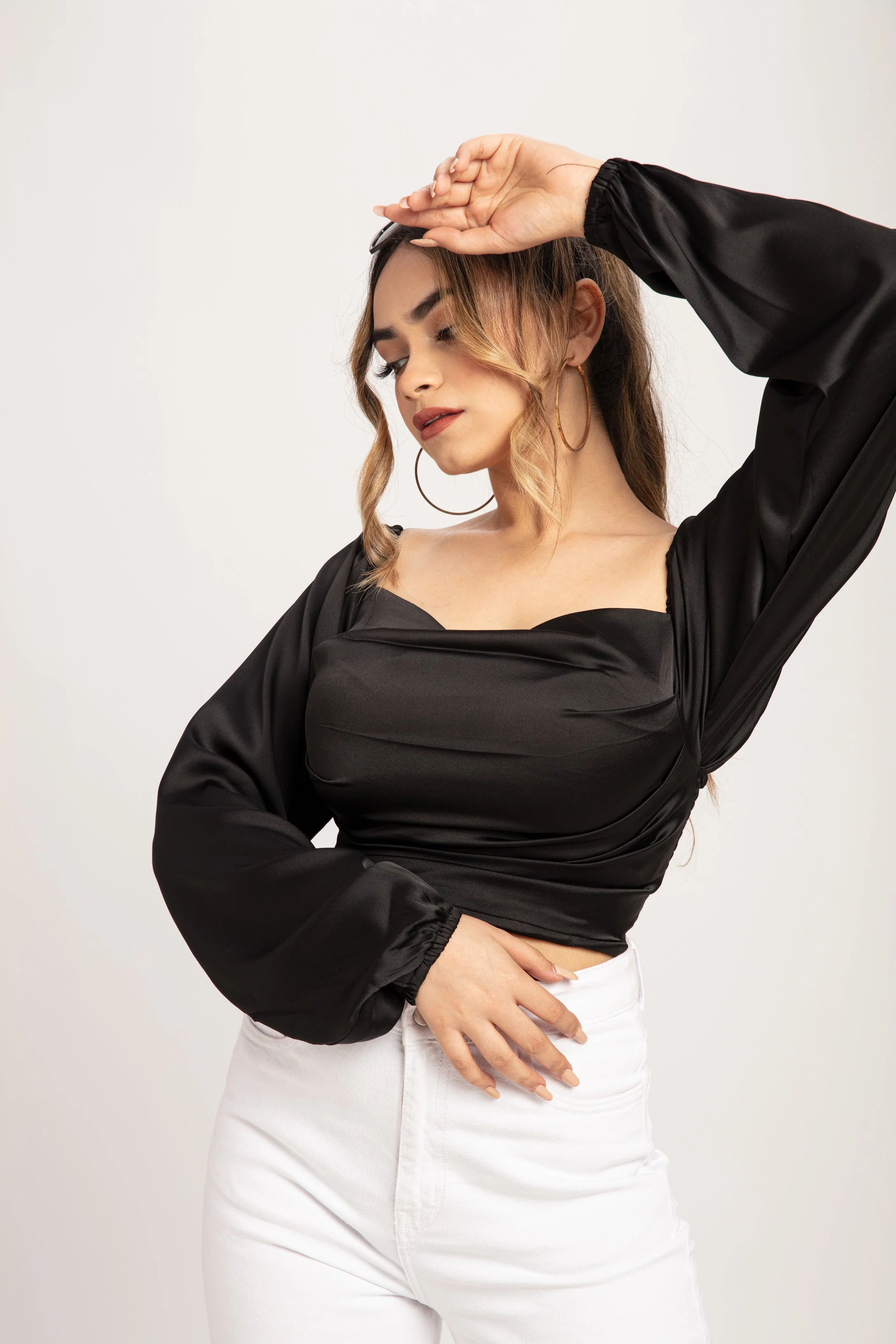 Cowl Neck V Hem top - Image 2