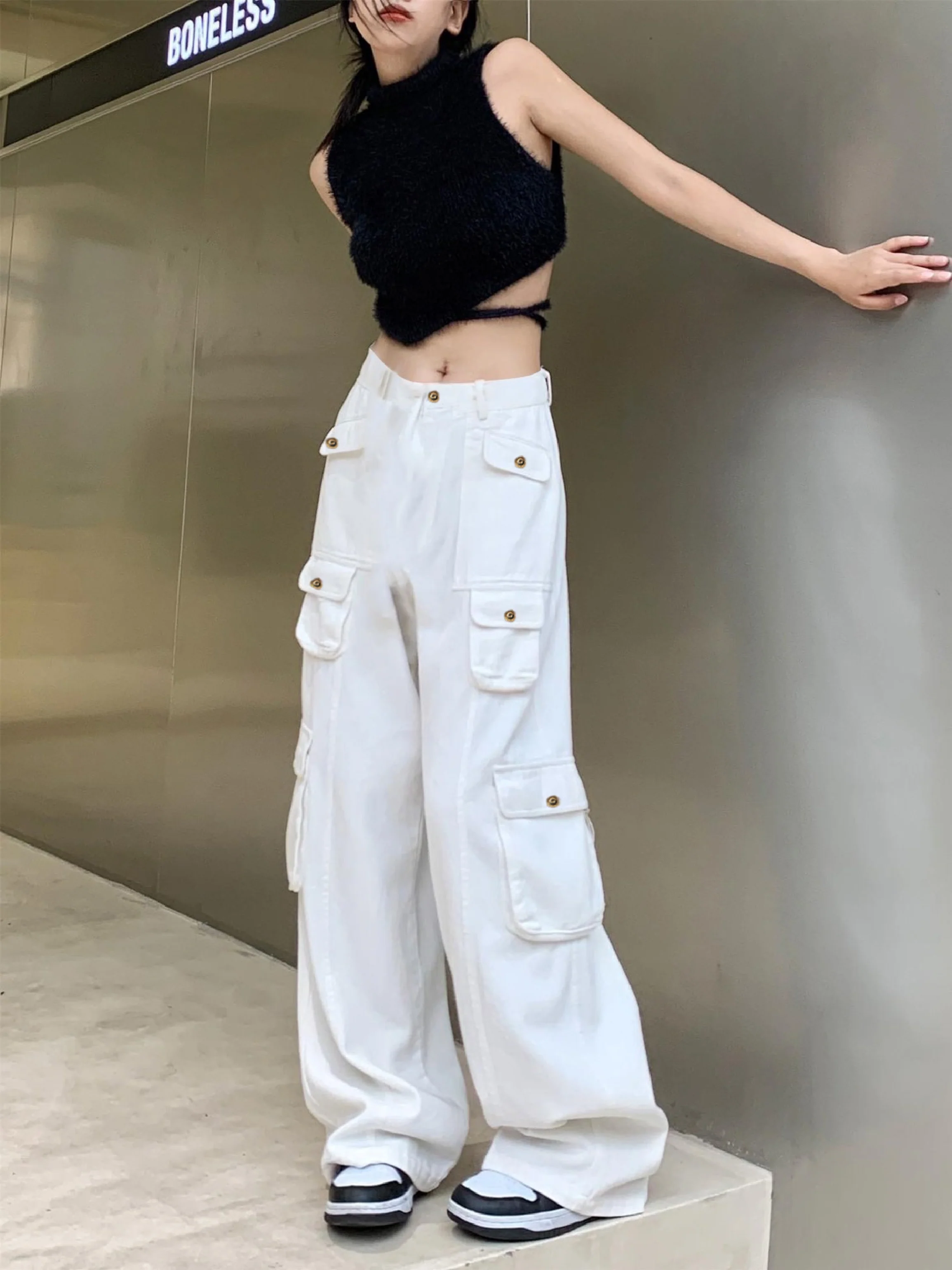 Crazy Multi Pockets Baggy Cargo Jeans - Image 11
