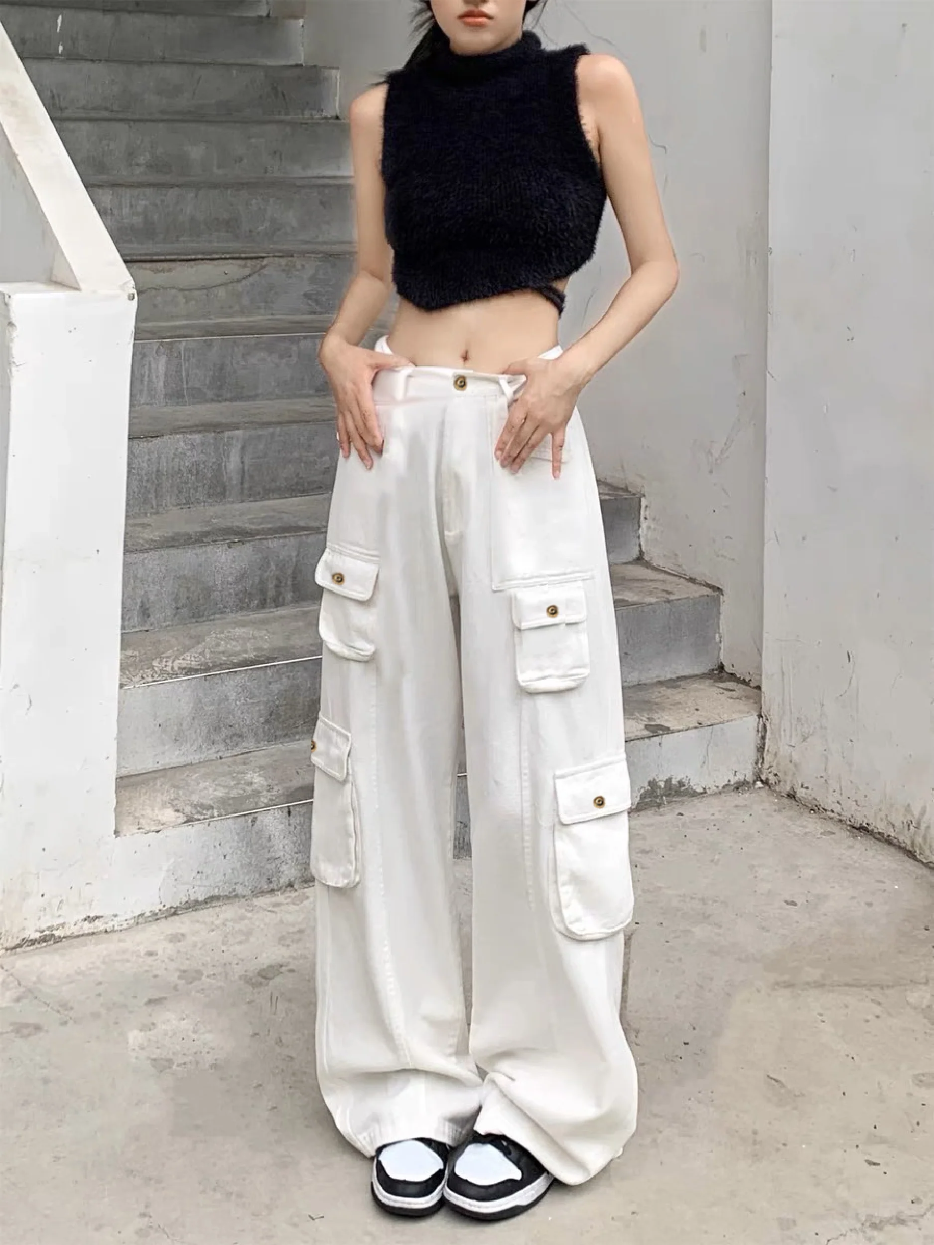Crazy Multi Pockets Baggy Cargo Jeans - Image 12