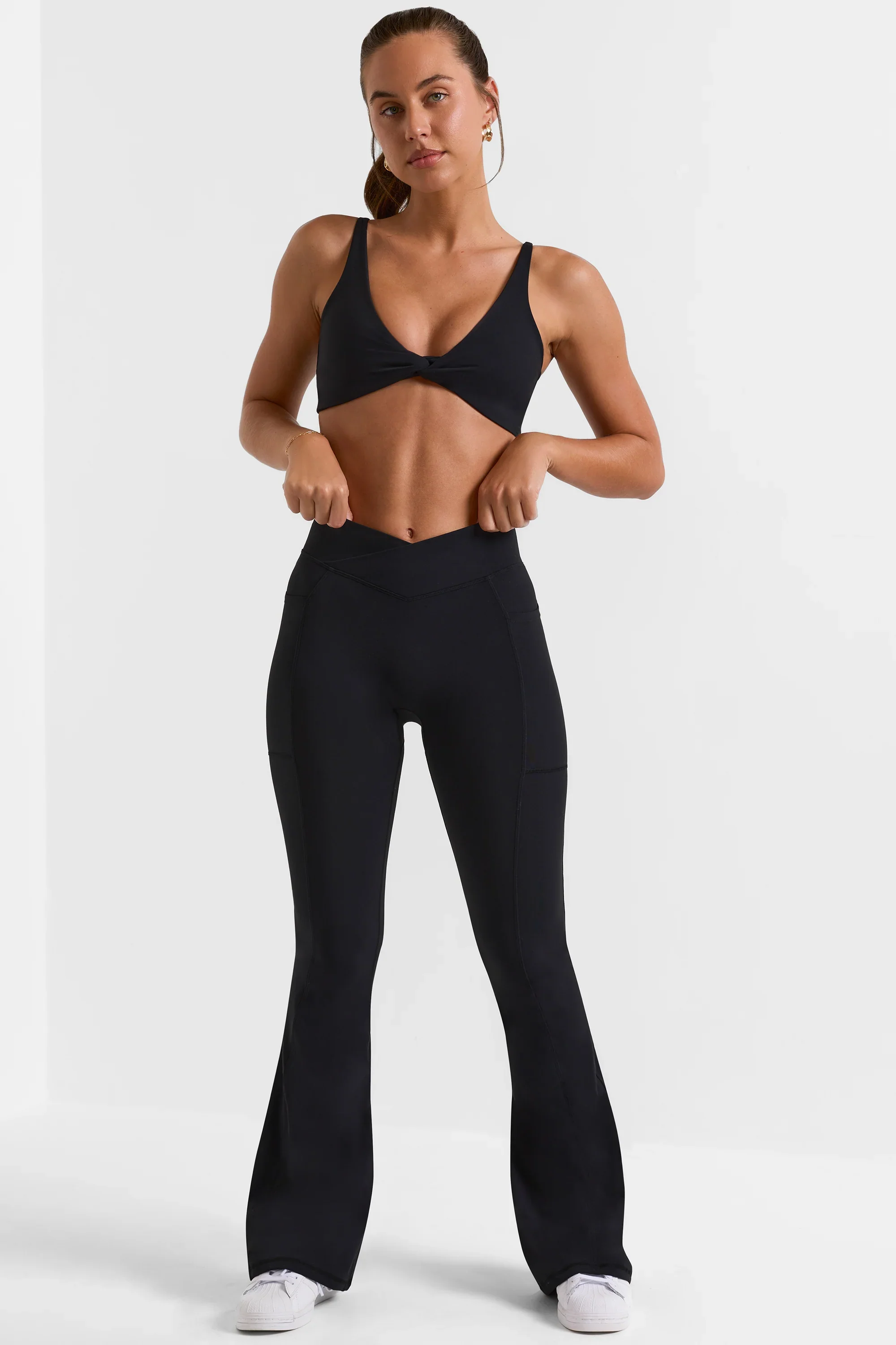 Cross Waistband Flare Pocket Leggings - Image 3