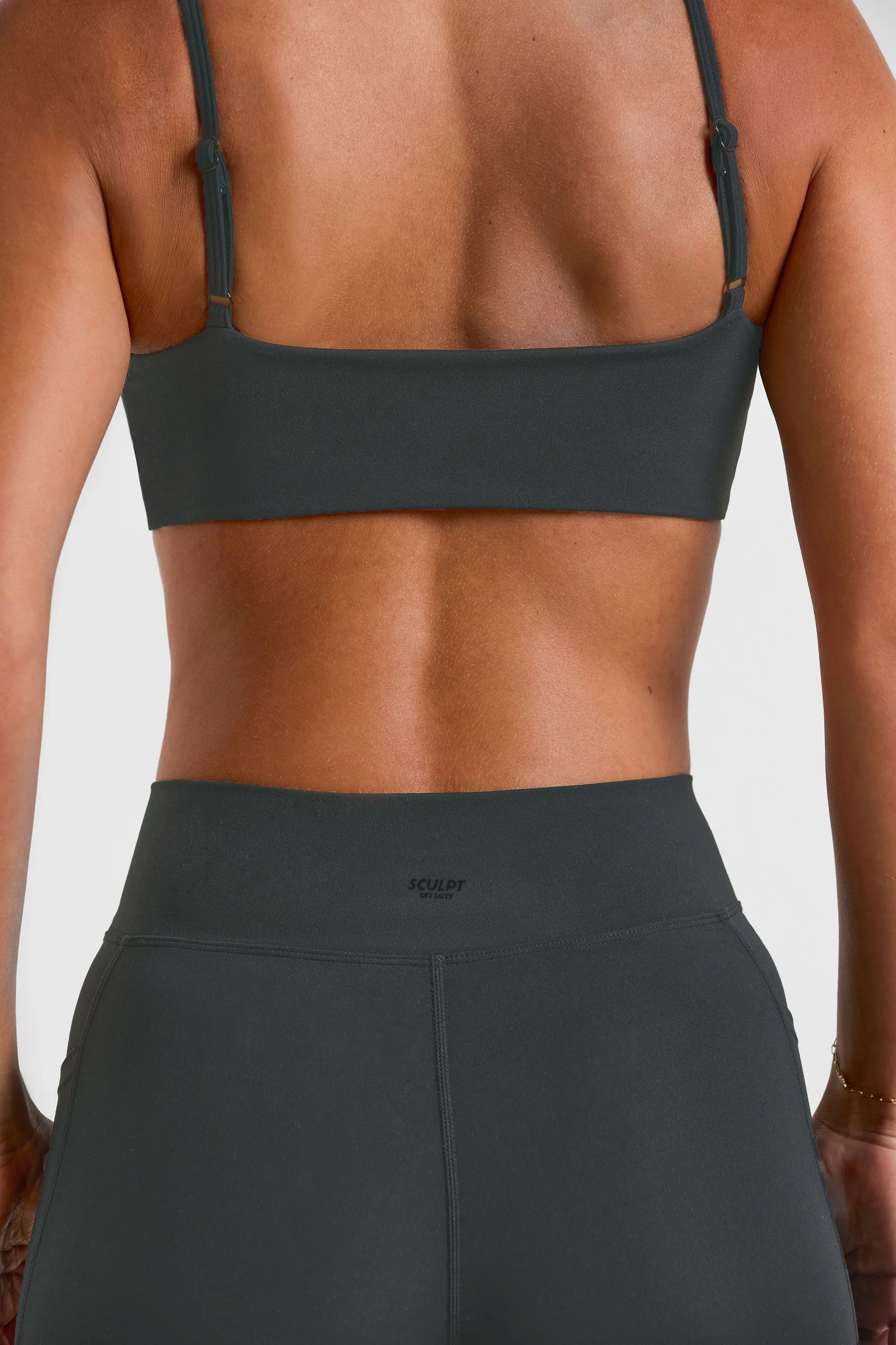 Cross Waistband Flare Pocket Leggings - Image 7