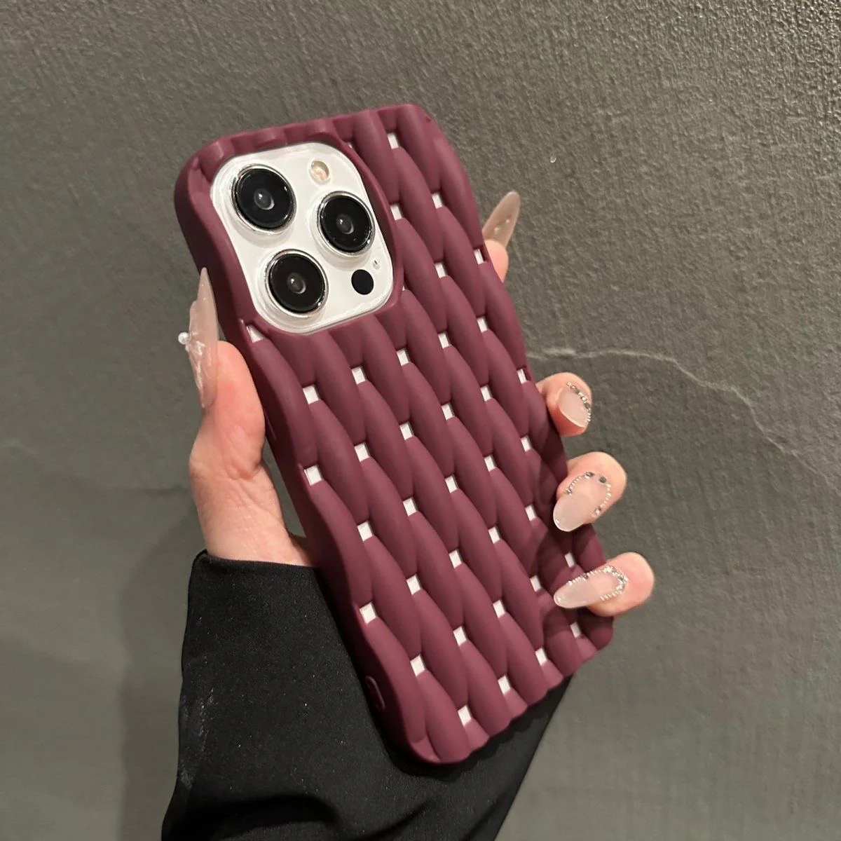 Curve Weave Texture iPhone Cover - Image 8