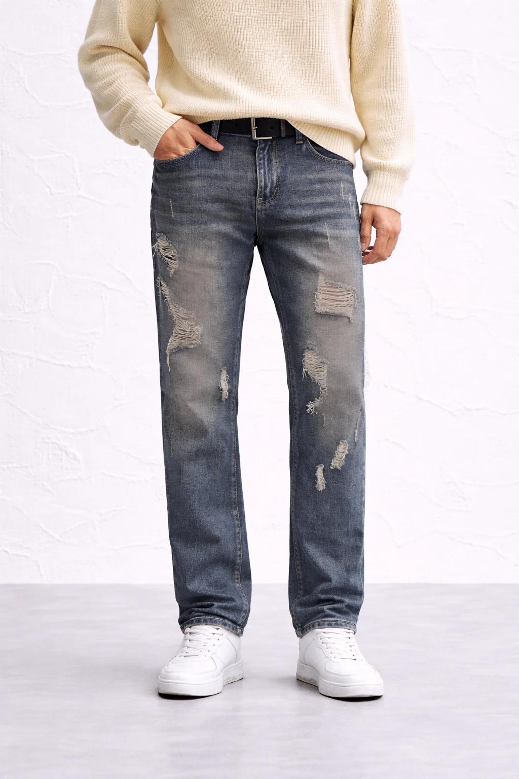 Damage Blue Straight Fit Jeans - Image 7