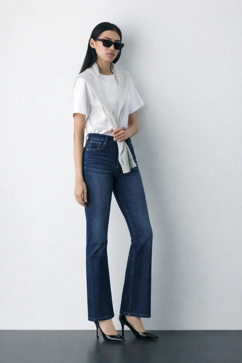 Deep Blue Flare Bootcut Jeans - Image 5
