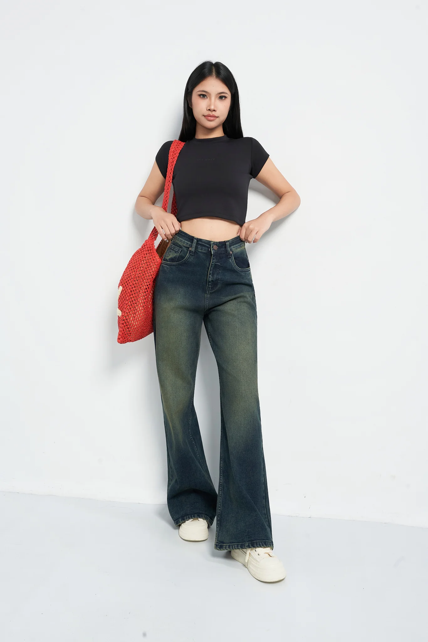 Deep Shadow Wash Wide Leg Jeans - Image 5