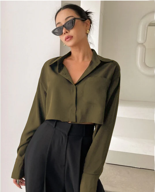Everyday Crop Shirt - Image 14