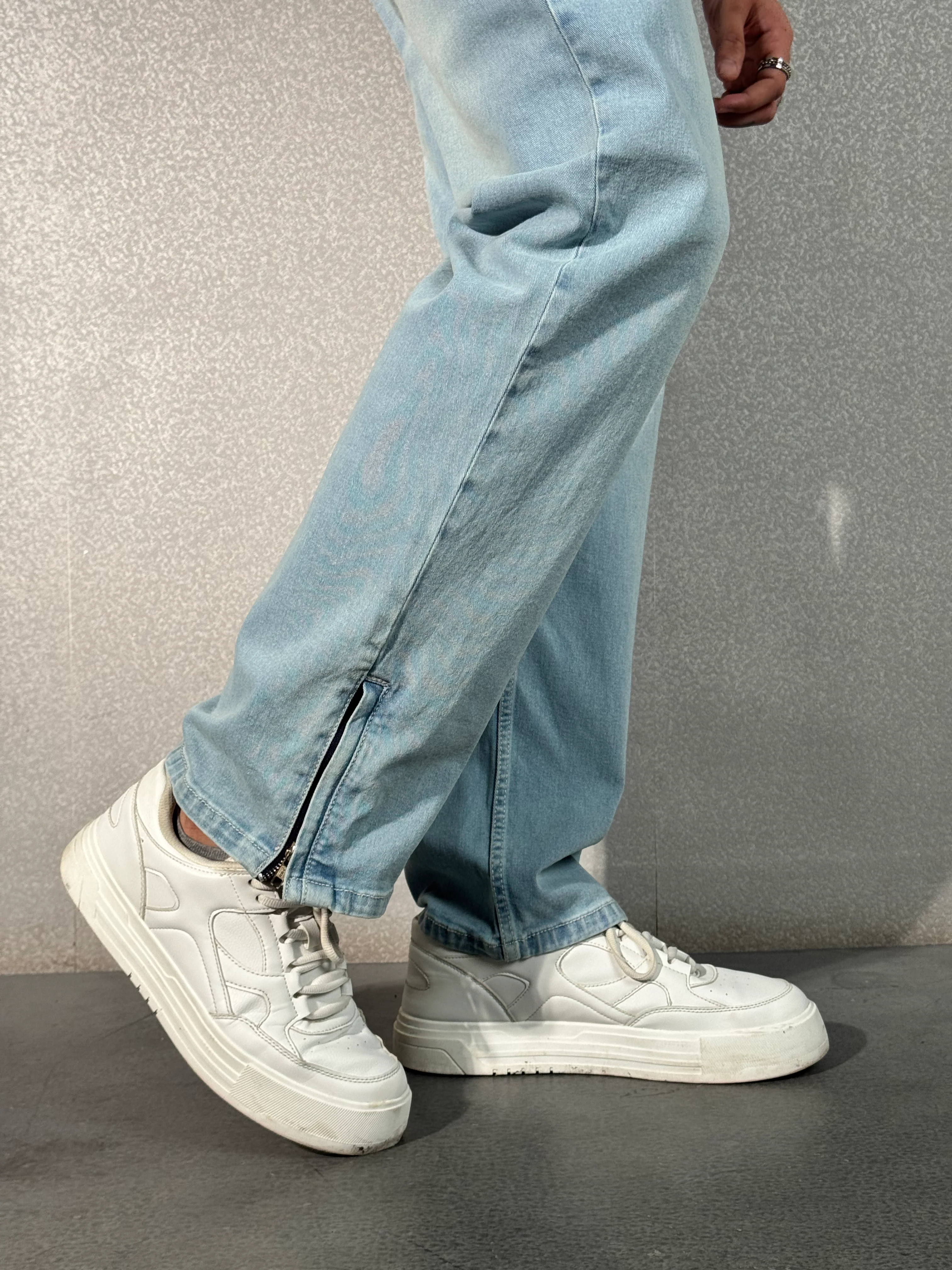 Flashback Slit Straight Fit Jeans - Image 7