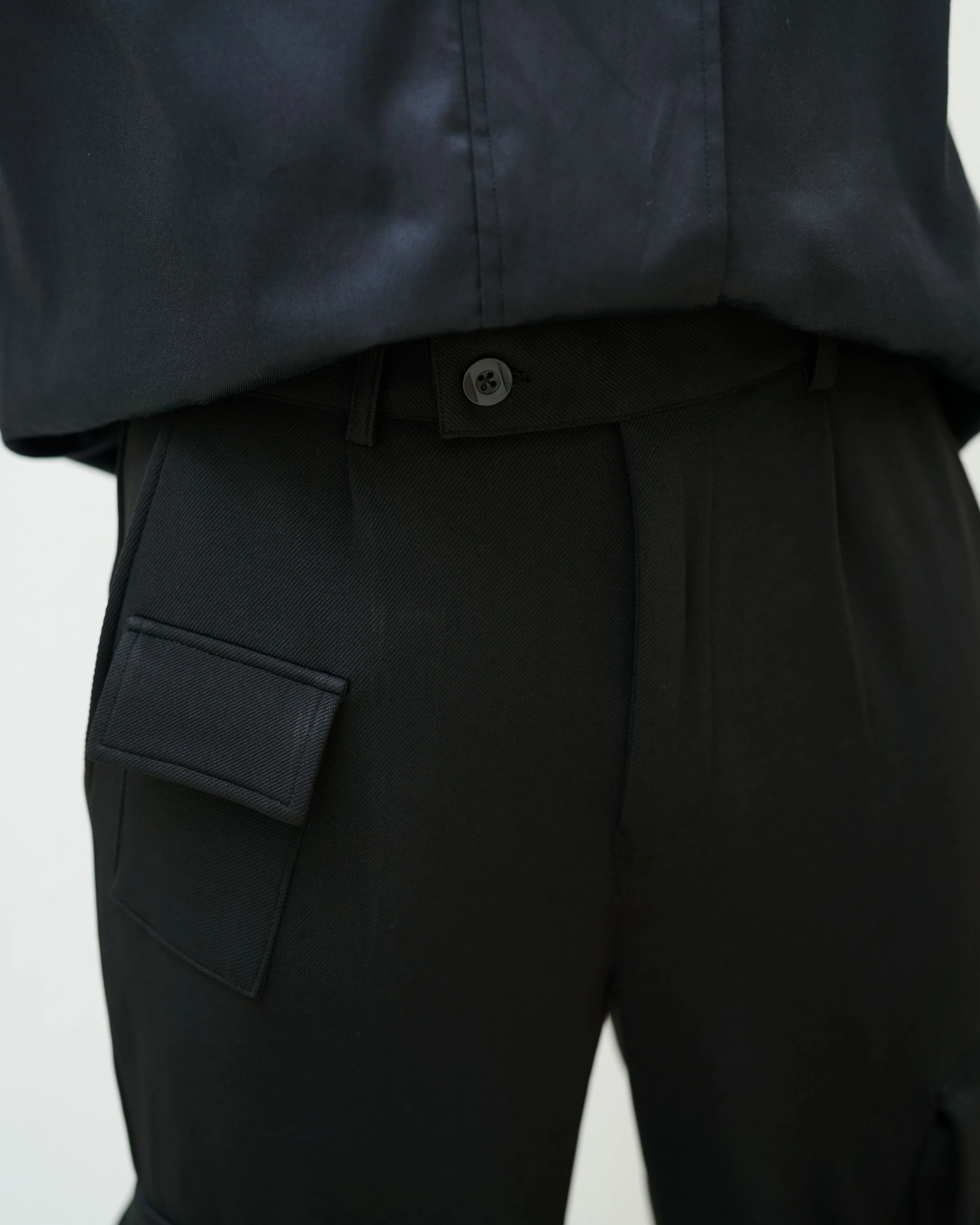 K-Trend Multi Pockets Zippered Cargo Pants - Image 5