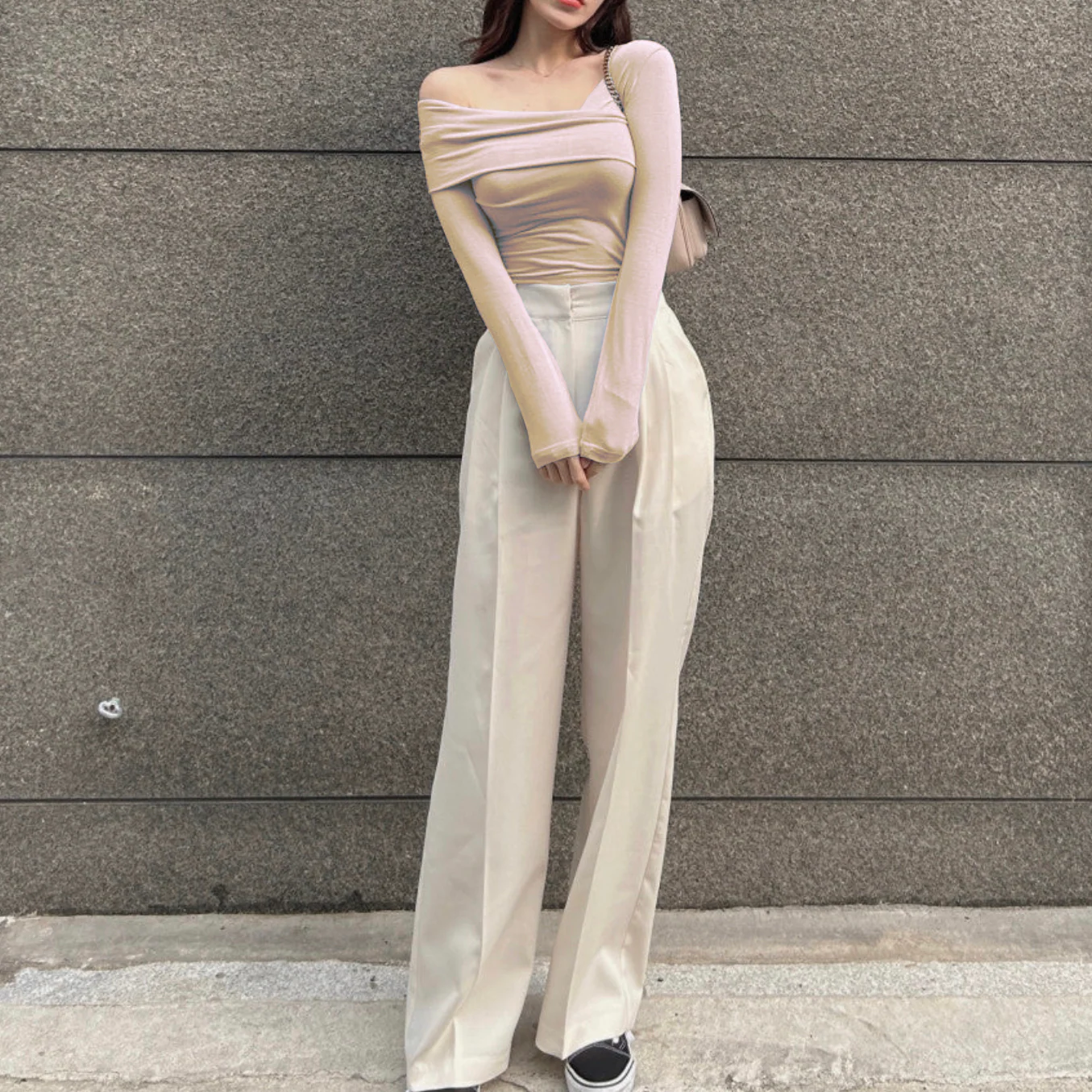 Korean Way Overlpped Off Shoulder Top - Image 10