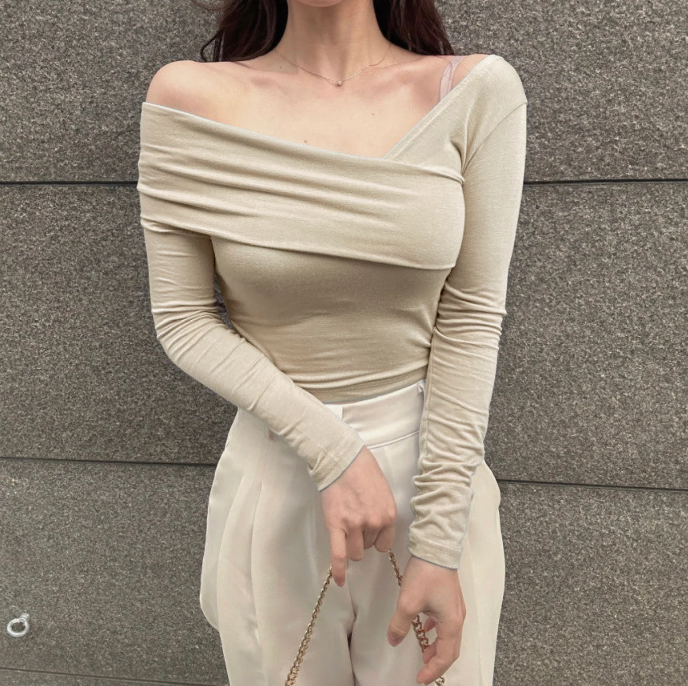Korean Way Overlpped Off Shoulder Top - Image 9