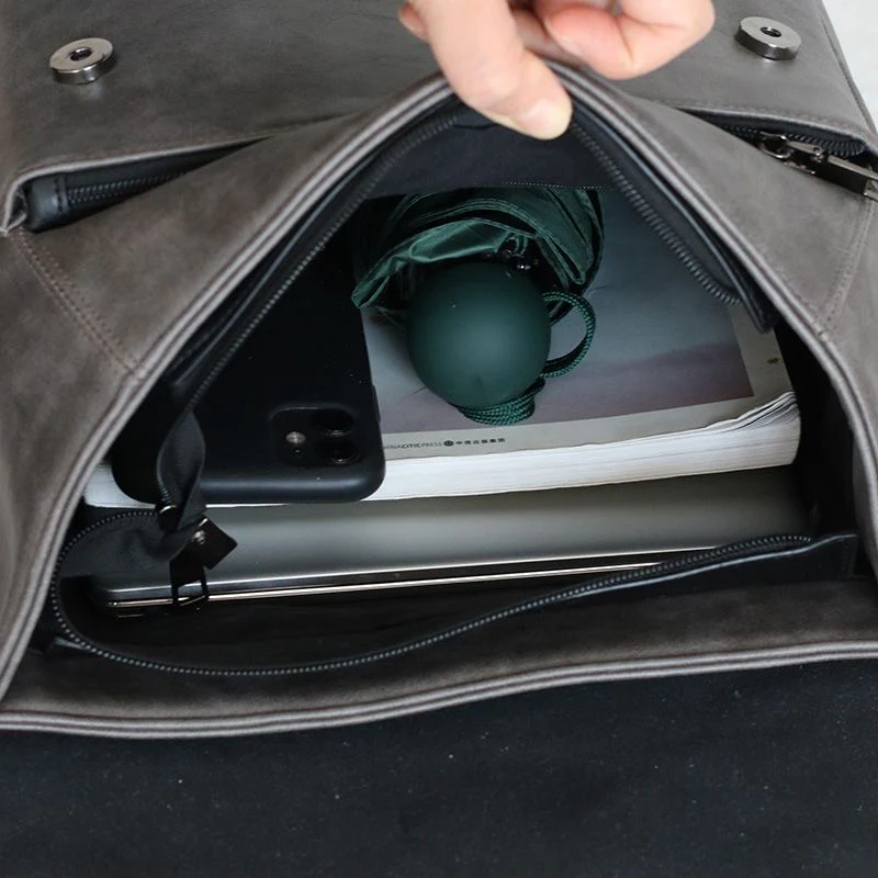 Minimalist Luxe Bagpack - Image 6