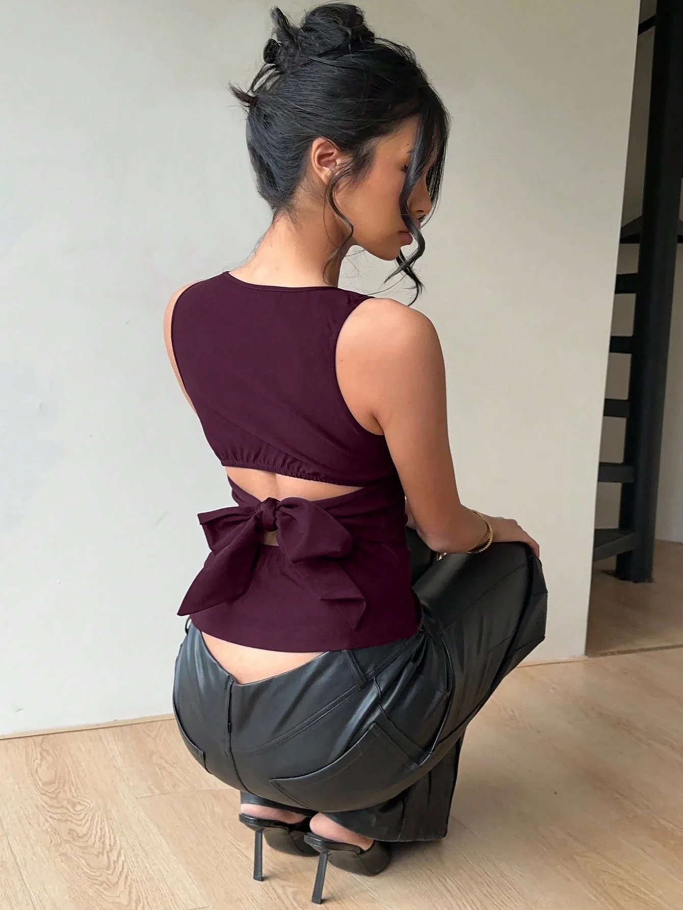 Peek and Tie Backless Top - Image 10