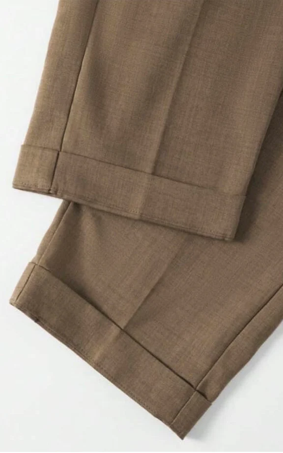 Refined Tailored Pleat Linen Pants - Image 3