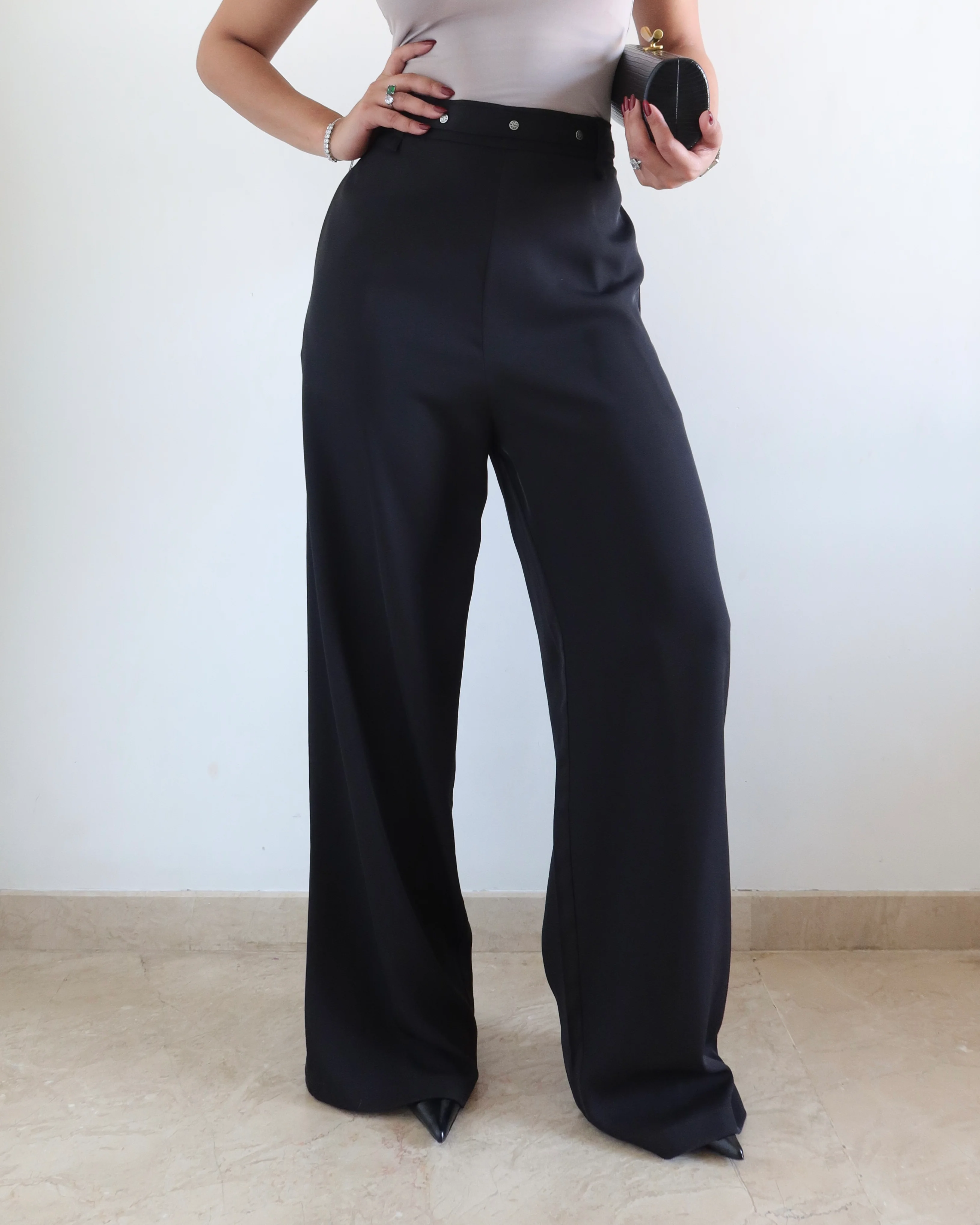 Rivet Grip Loose Tailored Trousers - Image 2