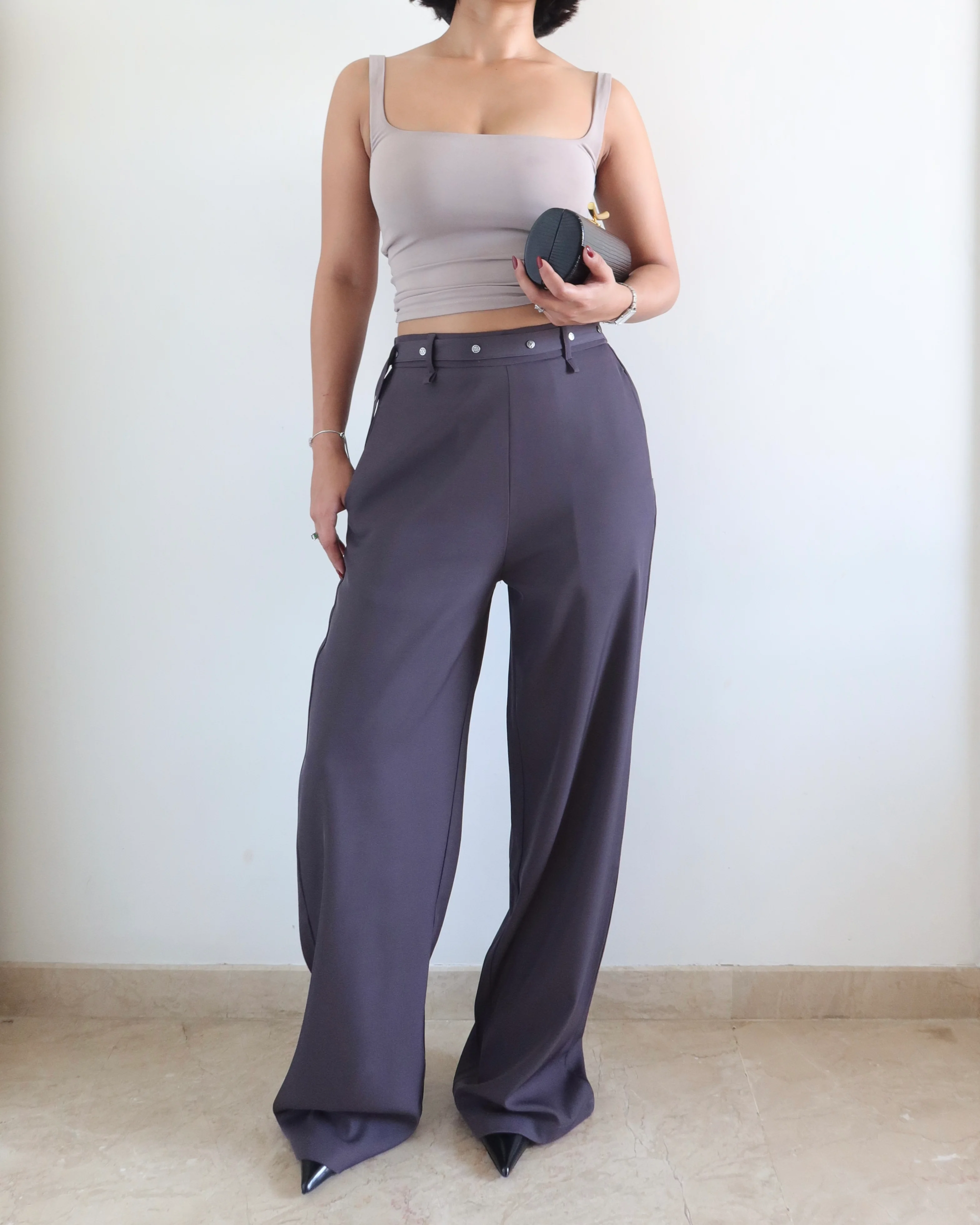 Rivet Grip Loose Tailored Trousers - Image 8