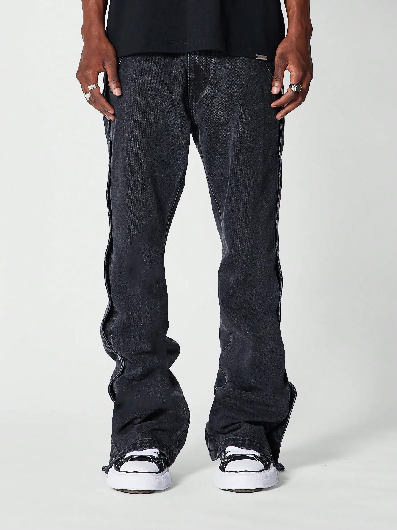 Snap Edge Flare Fit Men Denim - Image 2