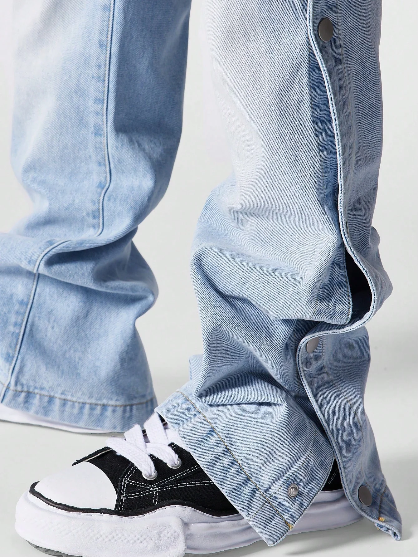 Snap Edge Flare Fit Men Denim - Image 6