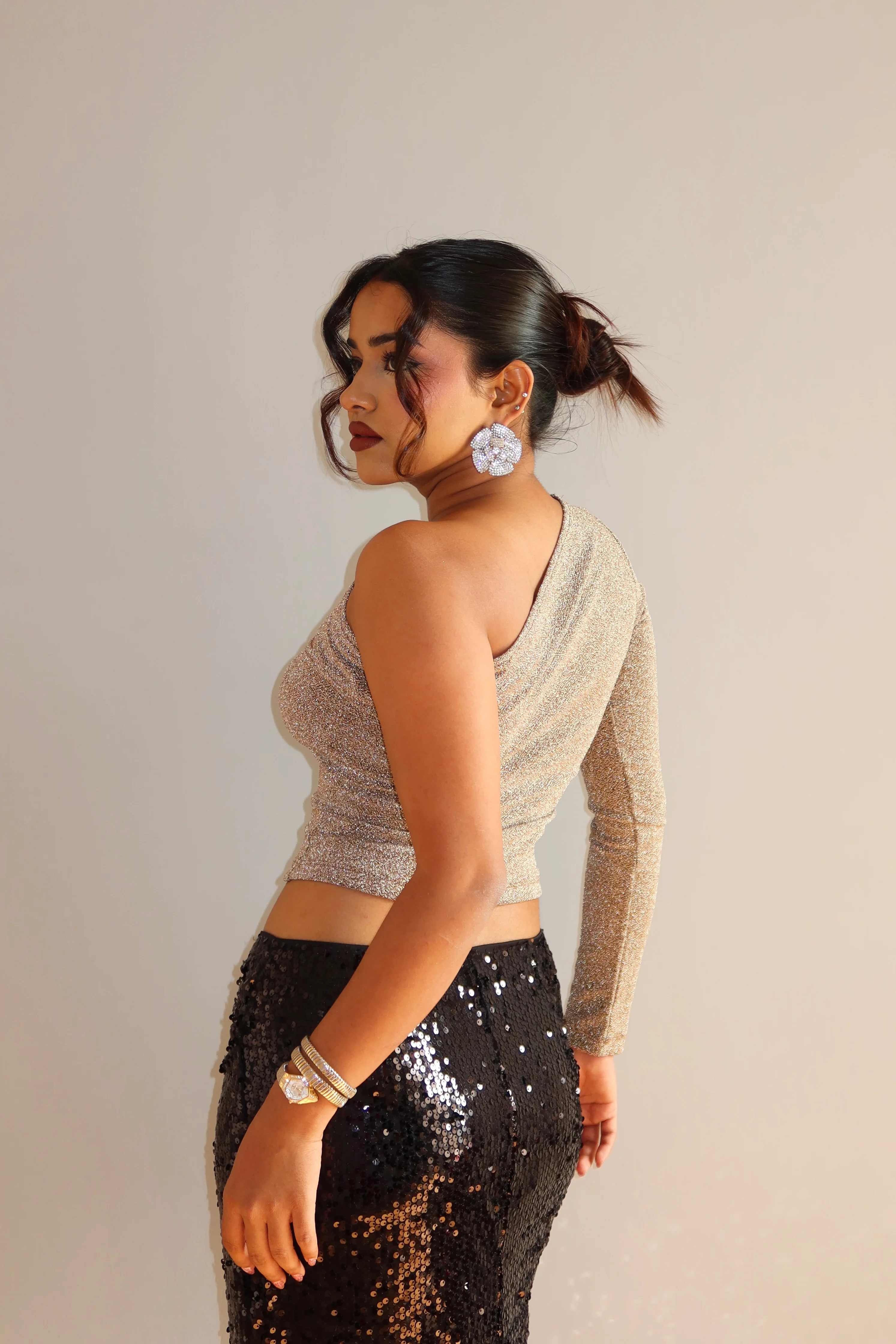 Sparkline Off-Shoulder Top - Image 5