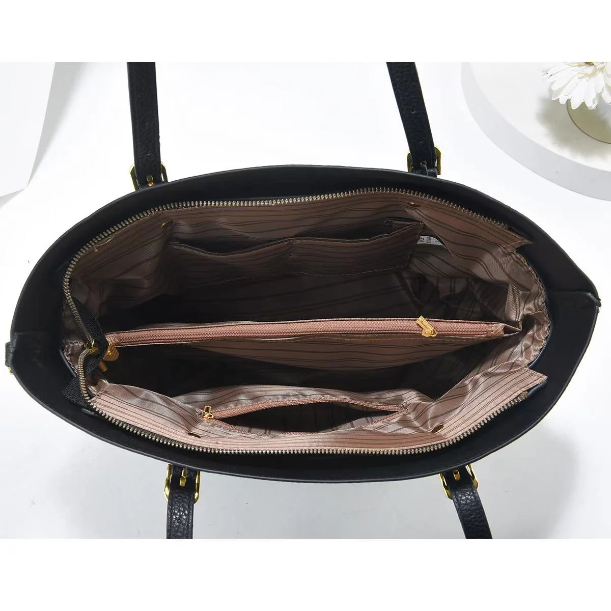 The Daily Essential Tote - Image 3