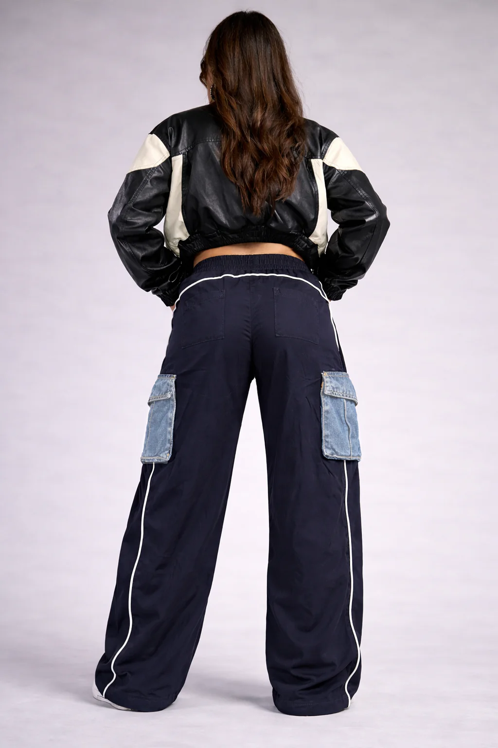 Super Casual Loose Cargo Jogger Denim - Image 3
