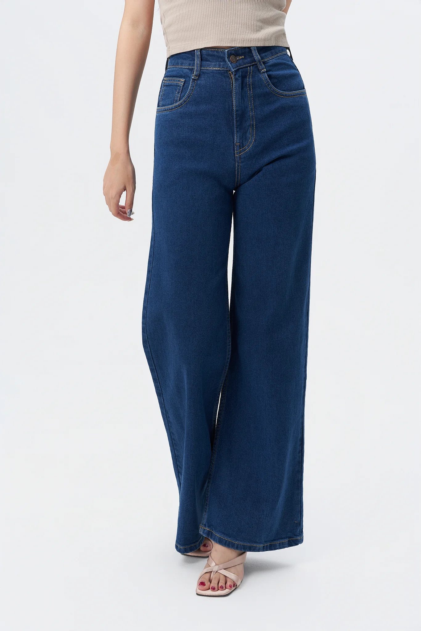 Wide Leg High Rise Jeans - Image 12