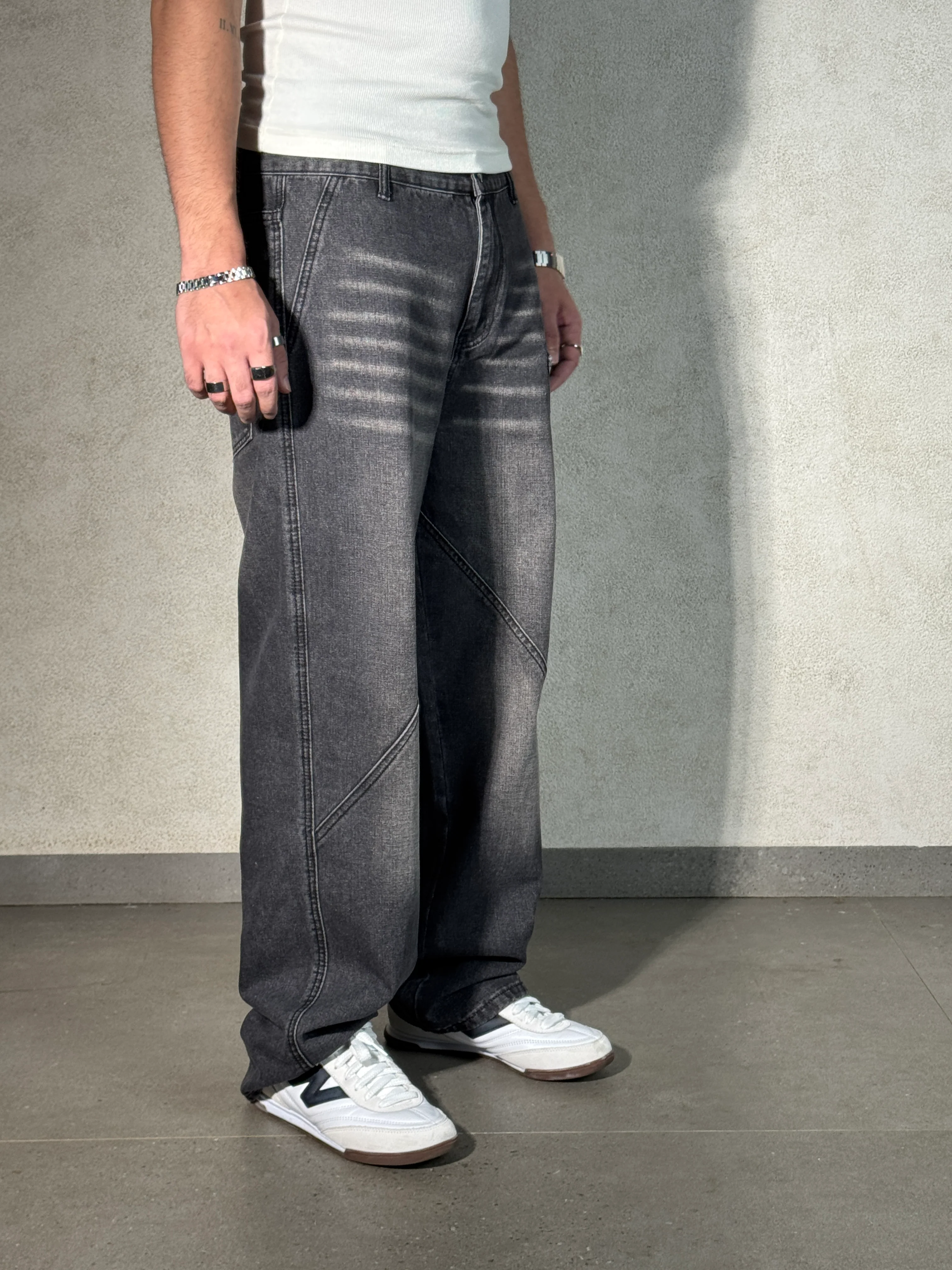 Vector Edge Pocket Straight Jeans - Image 7
