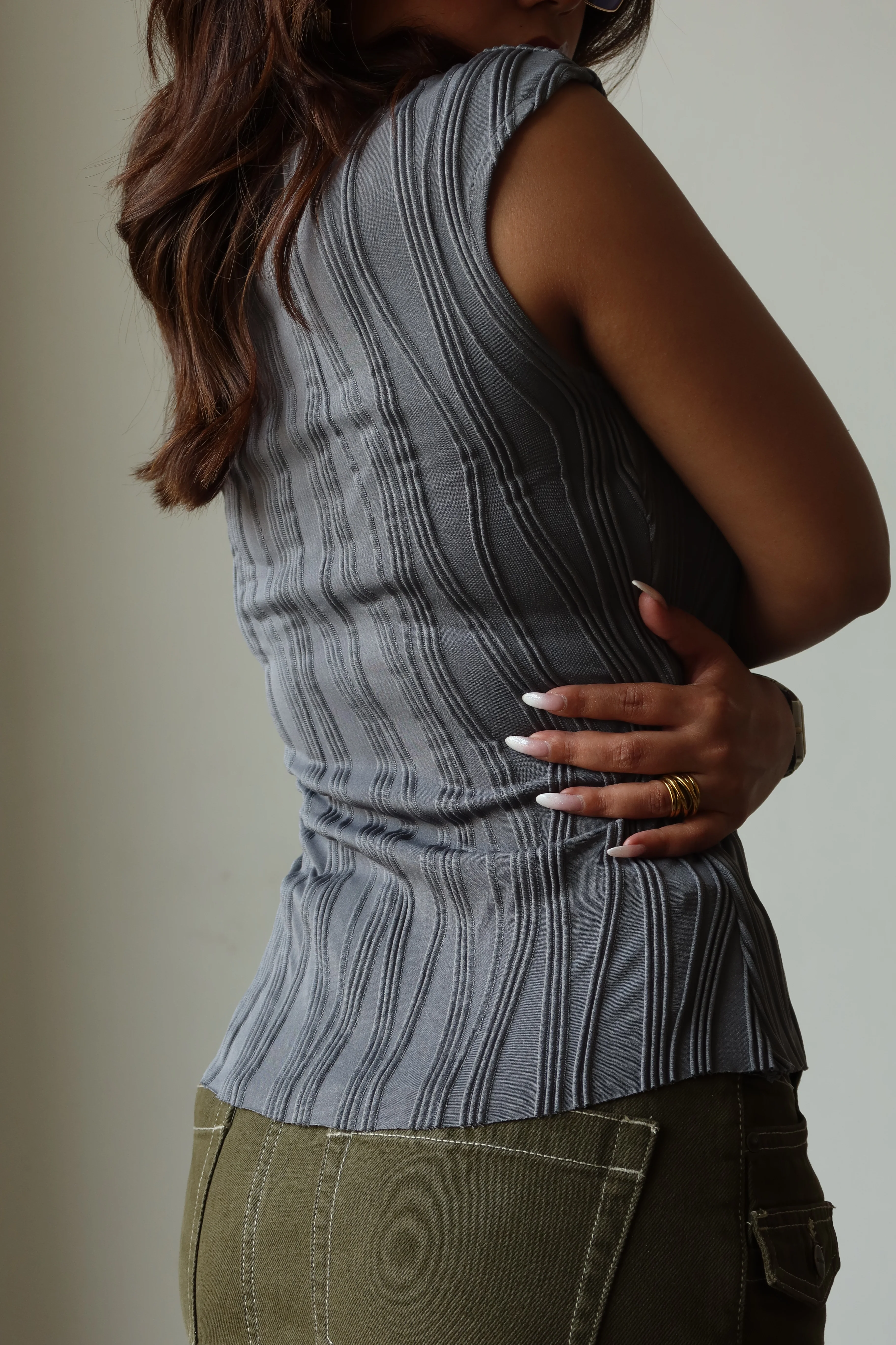 Wavy Aura Fitted Shirt - Image 14