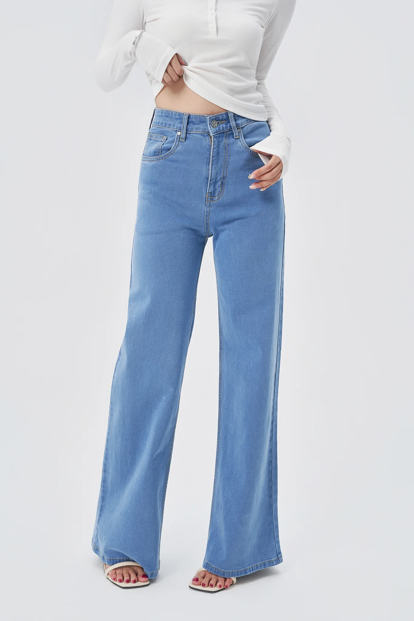 Wide Leg High Rise Jeans - Image 6