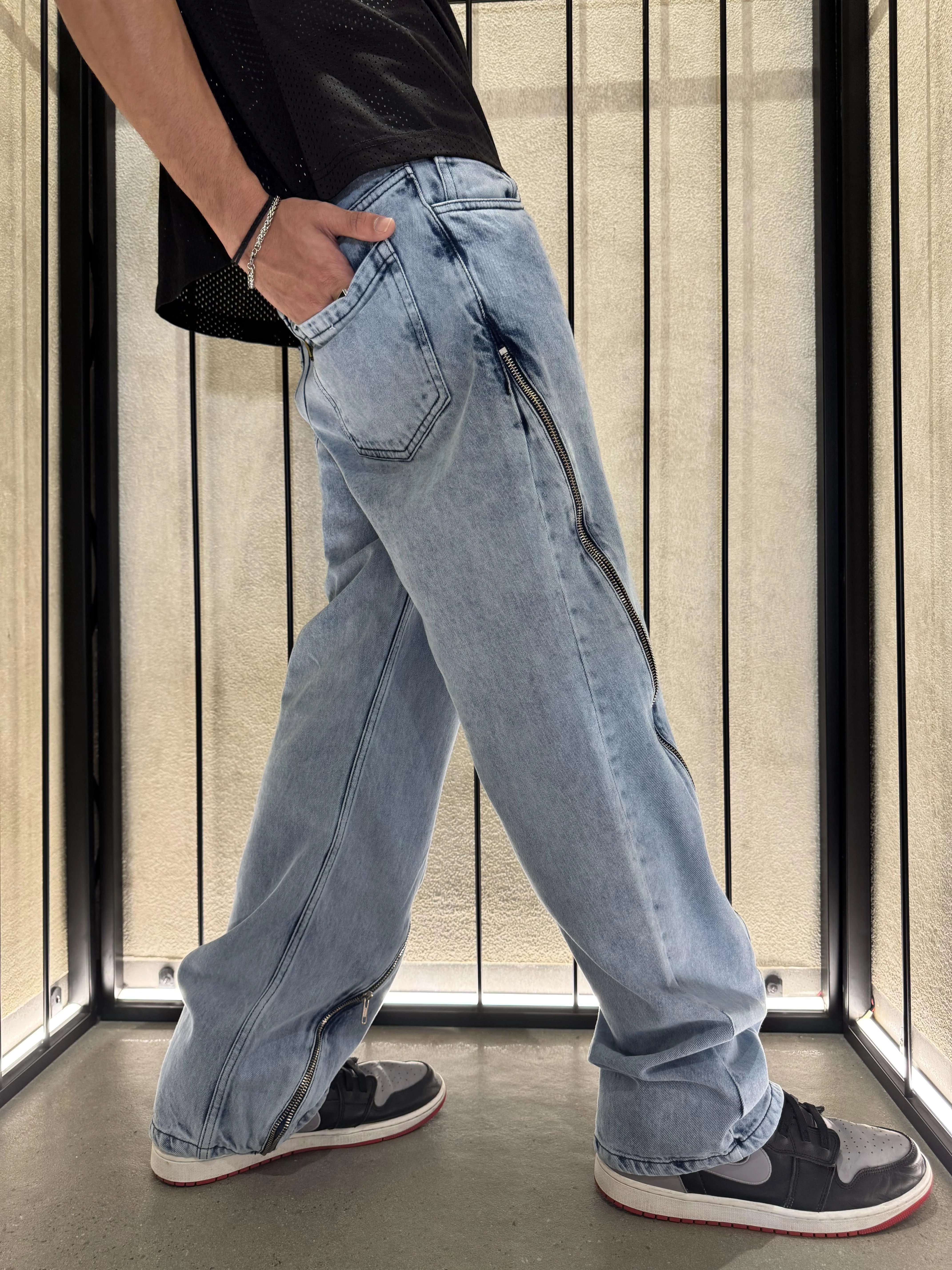 Zipper Acid Splash Wash Jeans - Image 4